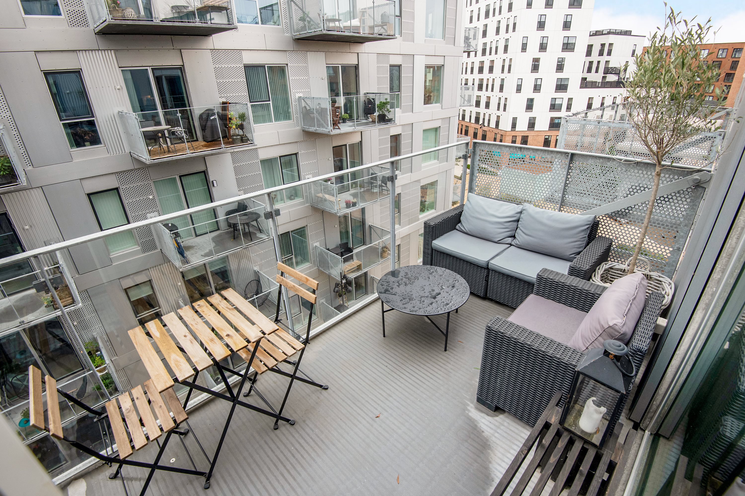 Fremhævet altan billede i fuldskærmstilstand. Billede af Stjernepladsen 16, 4. tv., 9000 Aalborg