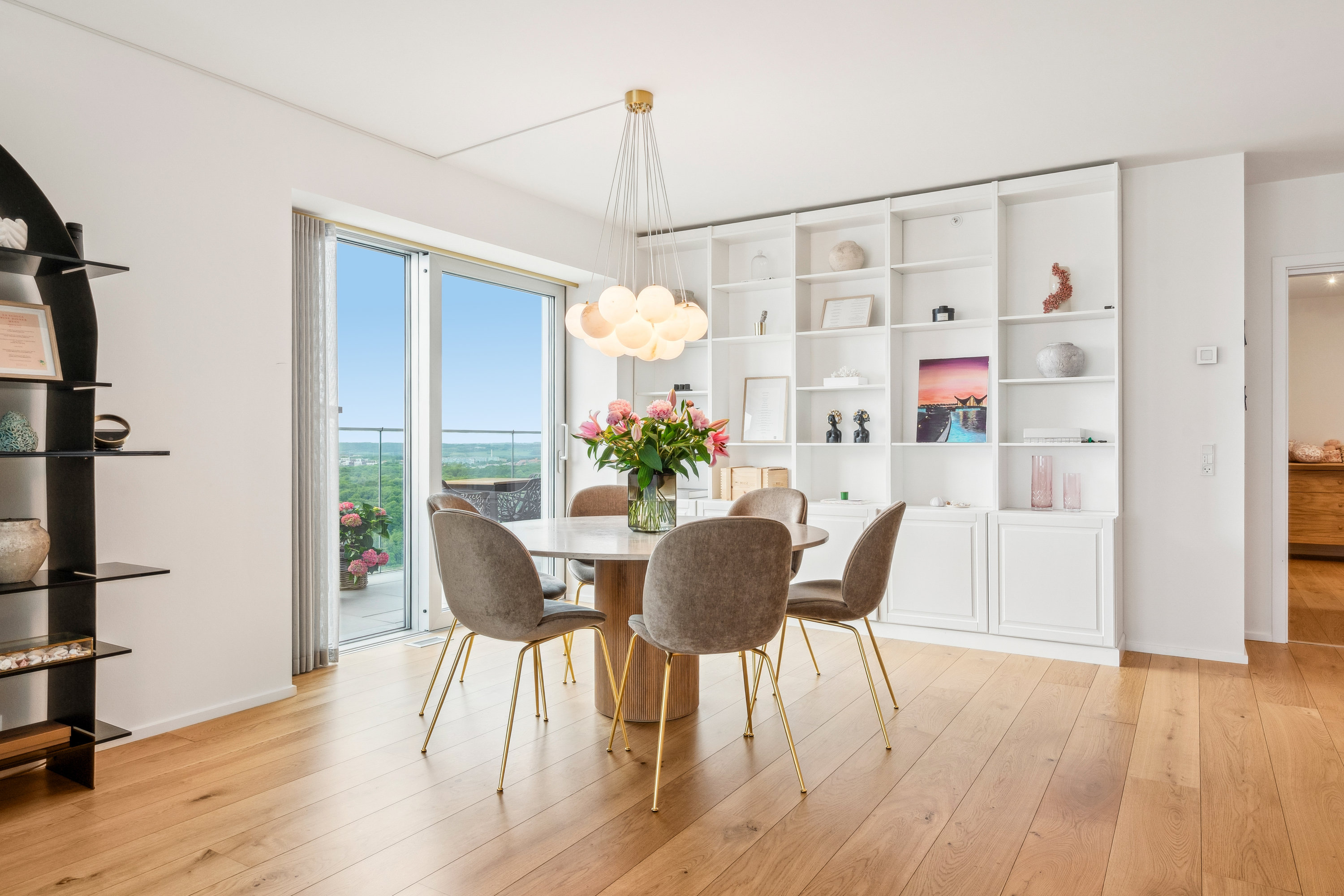 Miniaturebillede 2: stue. Billede af Helga Pedersens Gade 79, 41. 6., 8000 Aarhus C