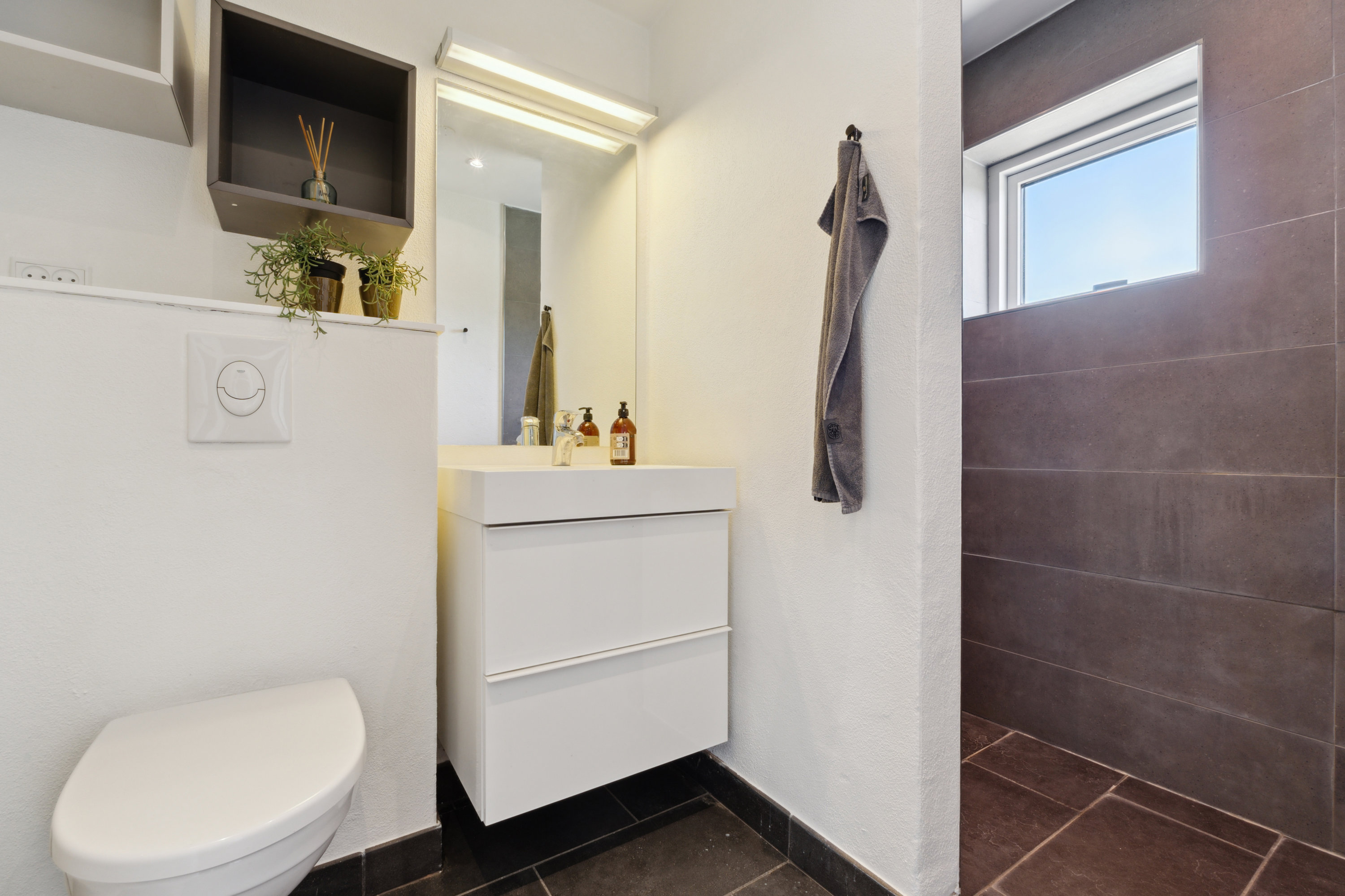 Fremhævet  billede i fuldskærmstilstand. Billede af Snavevej 7, Snave, 5683 Haarby