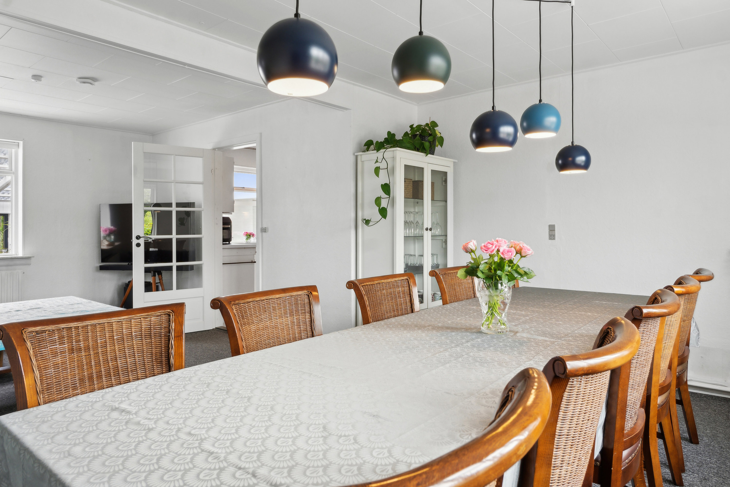 Fremhævet spisestue billede i fuldskærmstilstand. Billede af Højensvej 140, Egense, 5700 Svendborg