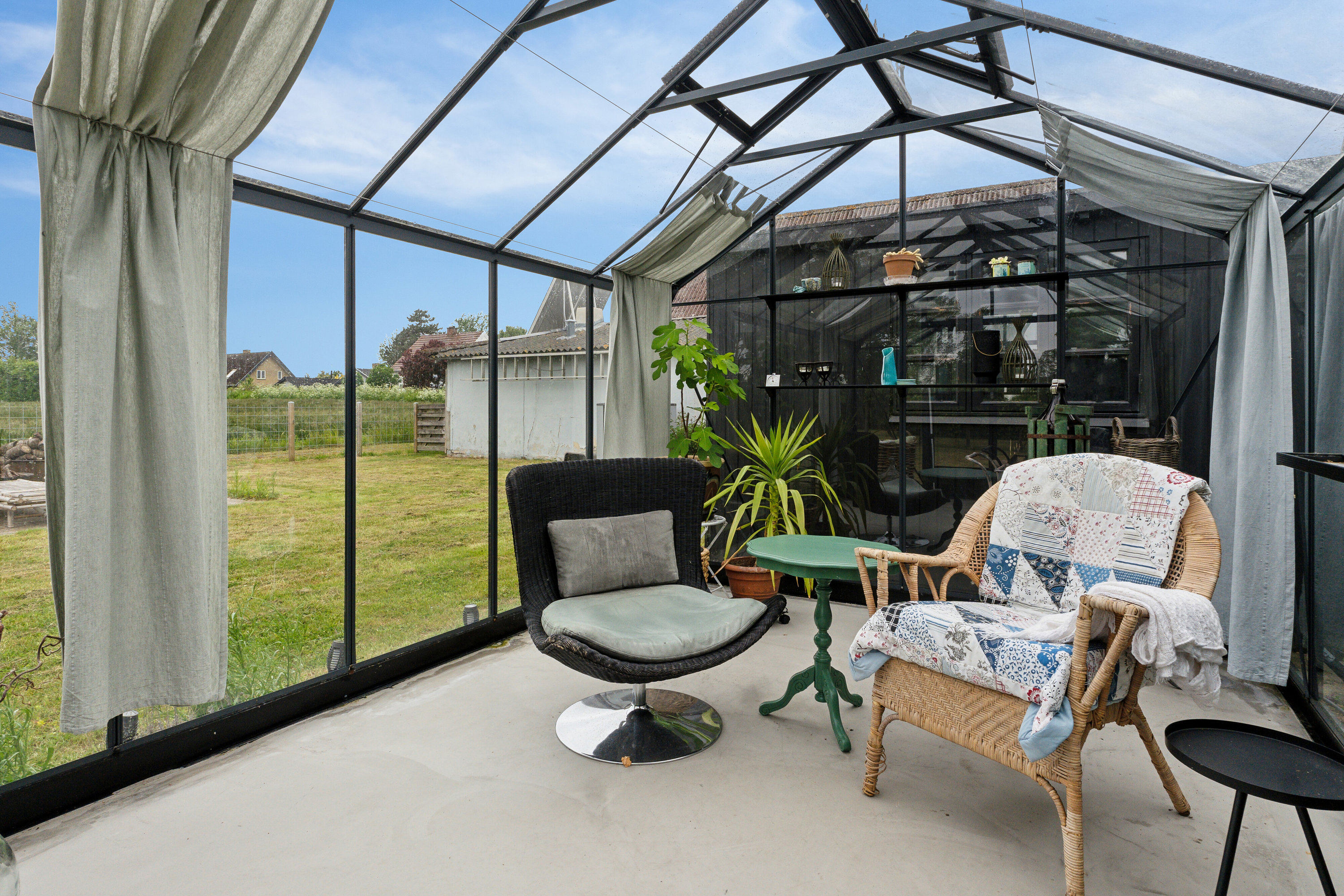 Fremhævet orangeri billede i fuldskærmstilstand. Billede af Højensvej 140, Egense, 5700 Svendborg