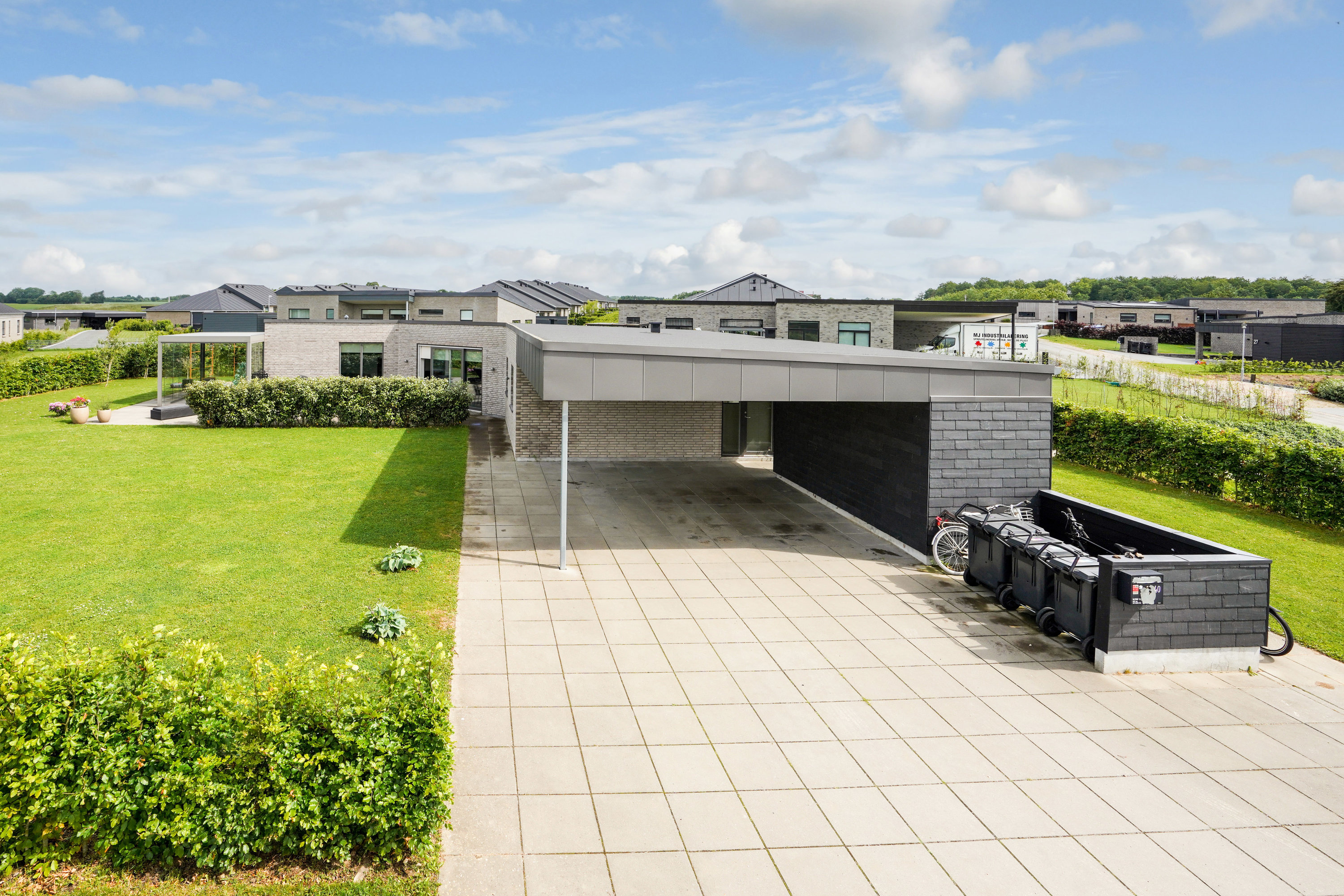 Fremhævet ejendommen billede i fuldskærmstilstand. Billede af Ring Søpark 40, 8740 Brædstrup