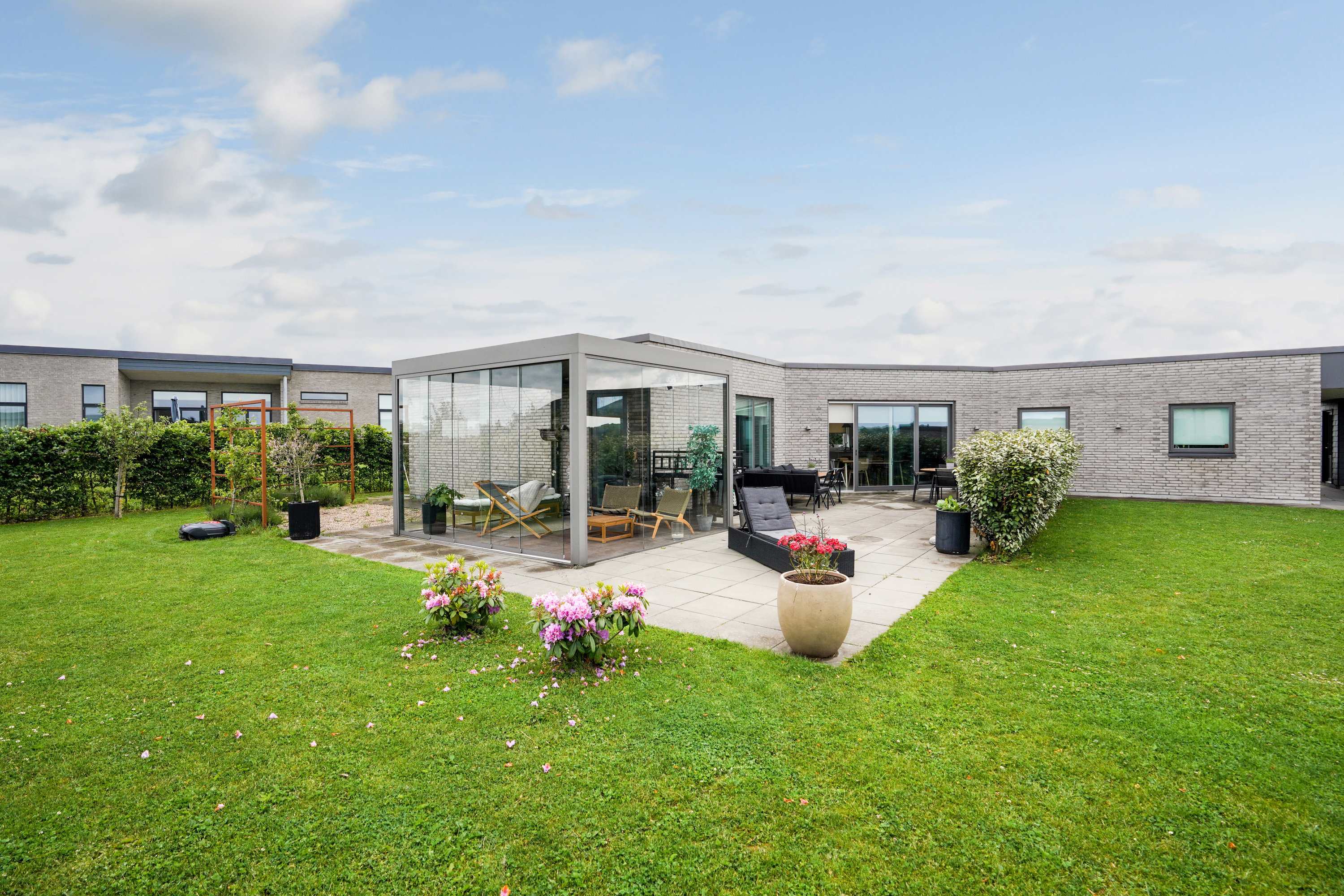 Fremhævet ejendommen billede i fuldskærmstilstand. Billede af Ring Søpark 40, 8740 Brædstrup