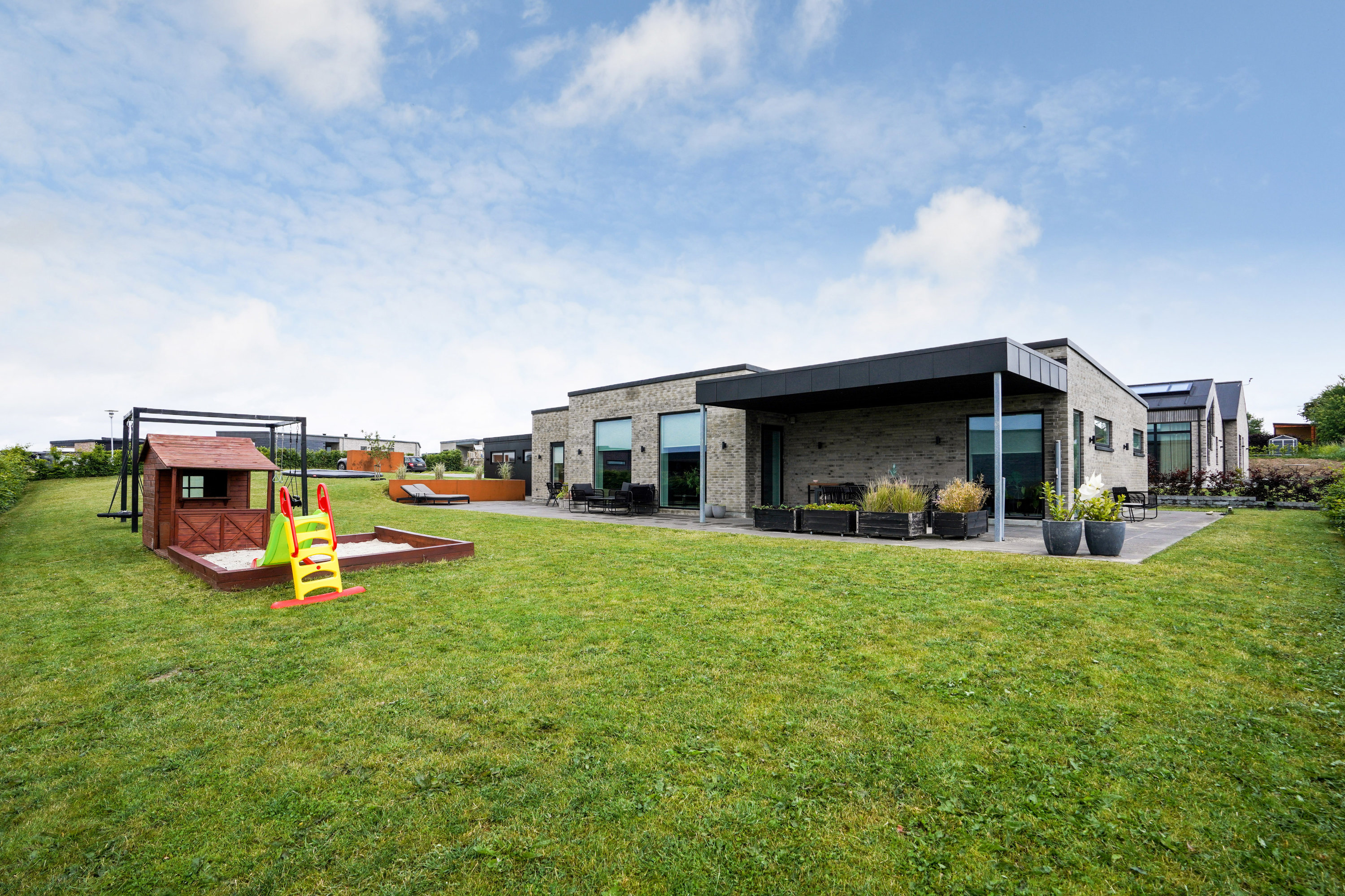 Fremhævet ejendommen billede i fuldskærmstilstand. Billede af Ring Søpark 31, 8740 Brædstrup