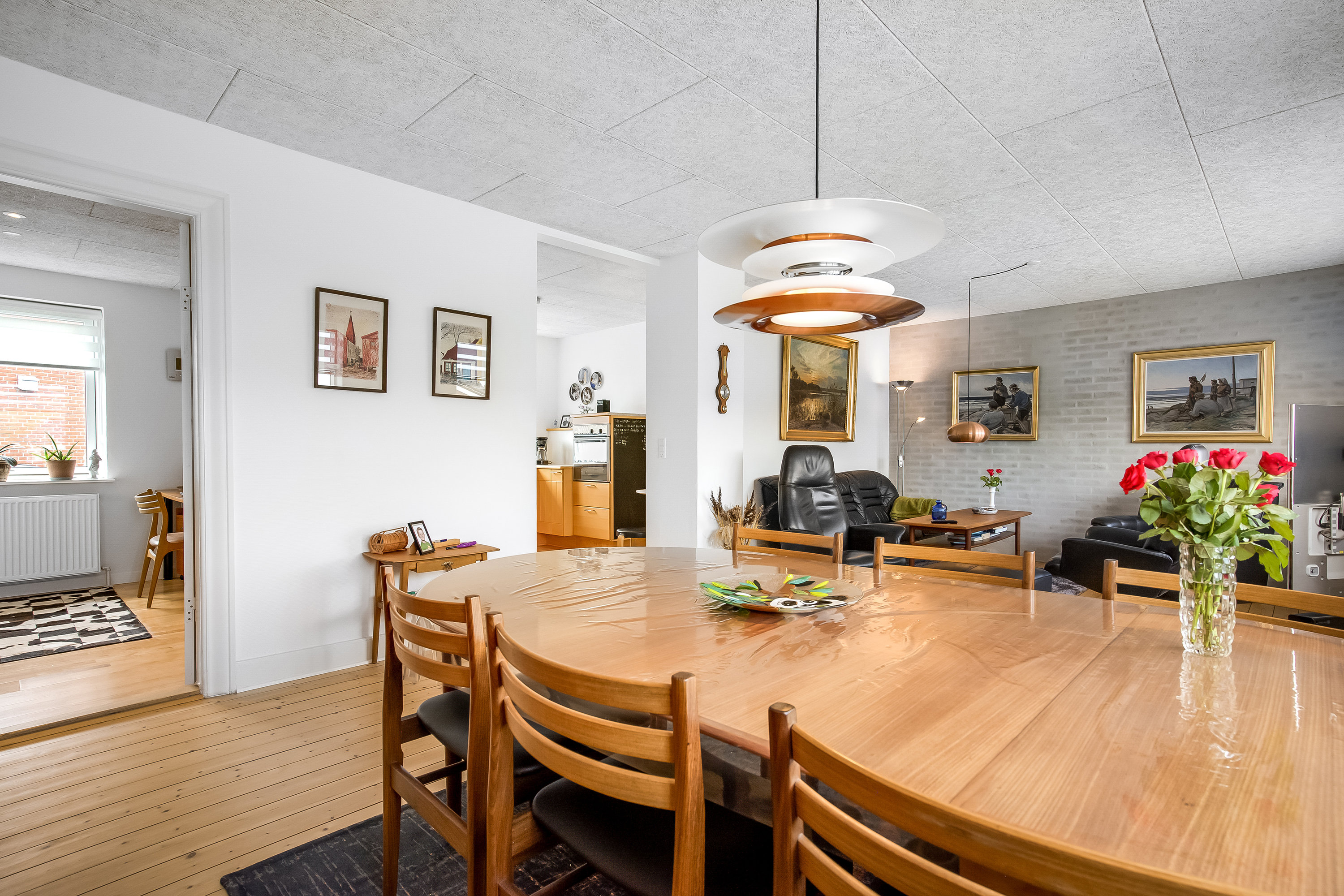 Fremhævet stue billede i fuldskærmstilstand. Billede af Bredgade 27, 7680 Thyborøn