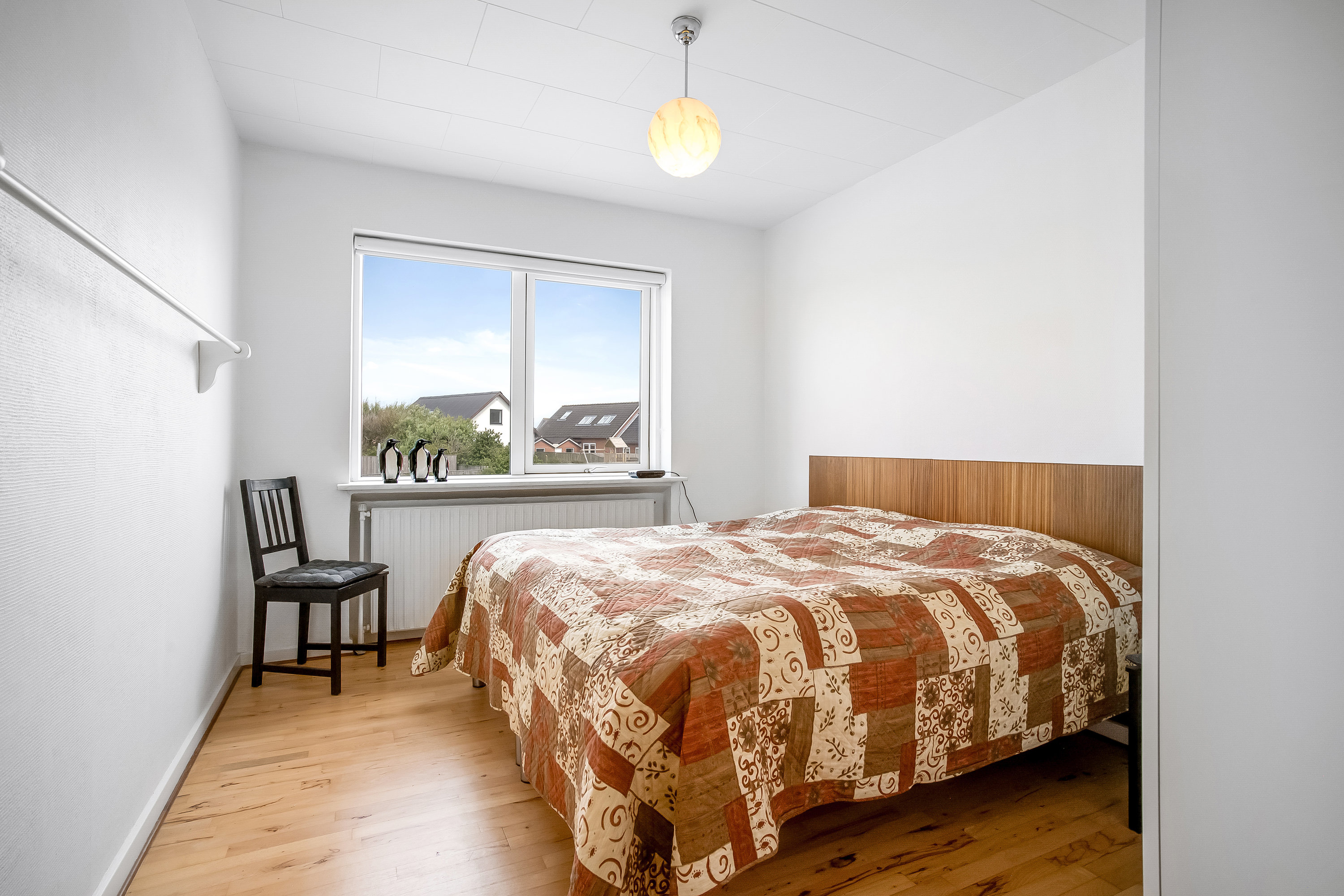 Fremhævet soveværelse billede i fuldskærmstilstand. Billede af Bredgade 27, 7680 Thyborøn