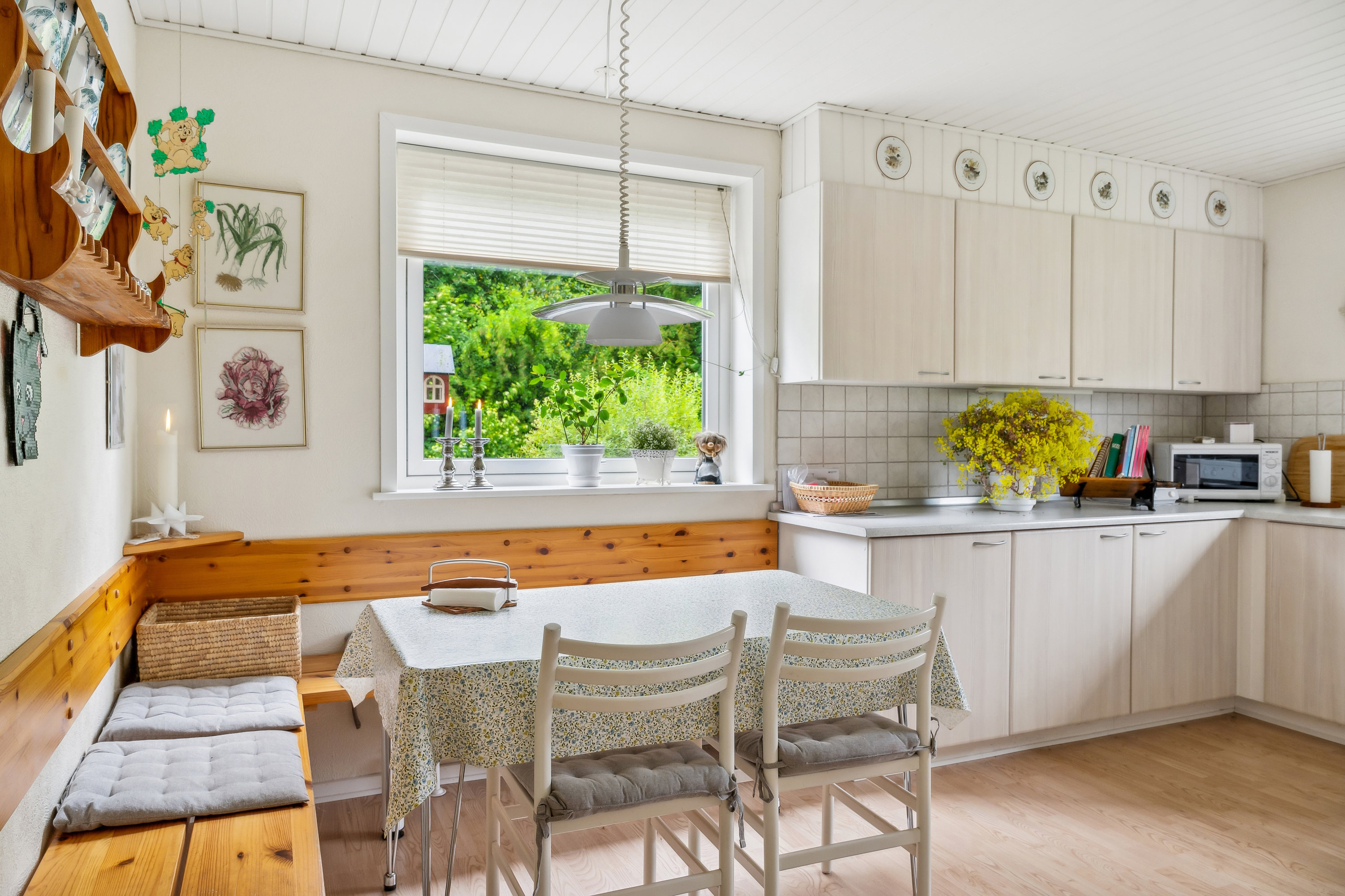 Miniaturebillede 2: køkken. Billede af Kærvej 25, Sønder Onsild Stationsby, 9500 Hobro