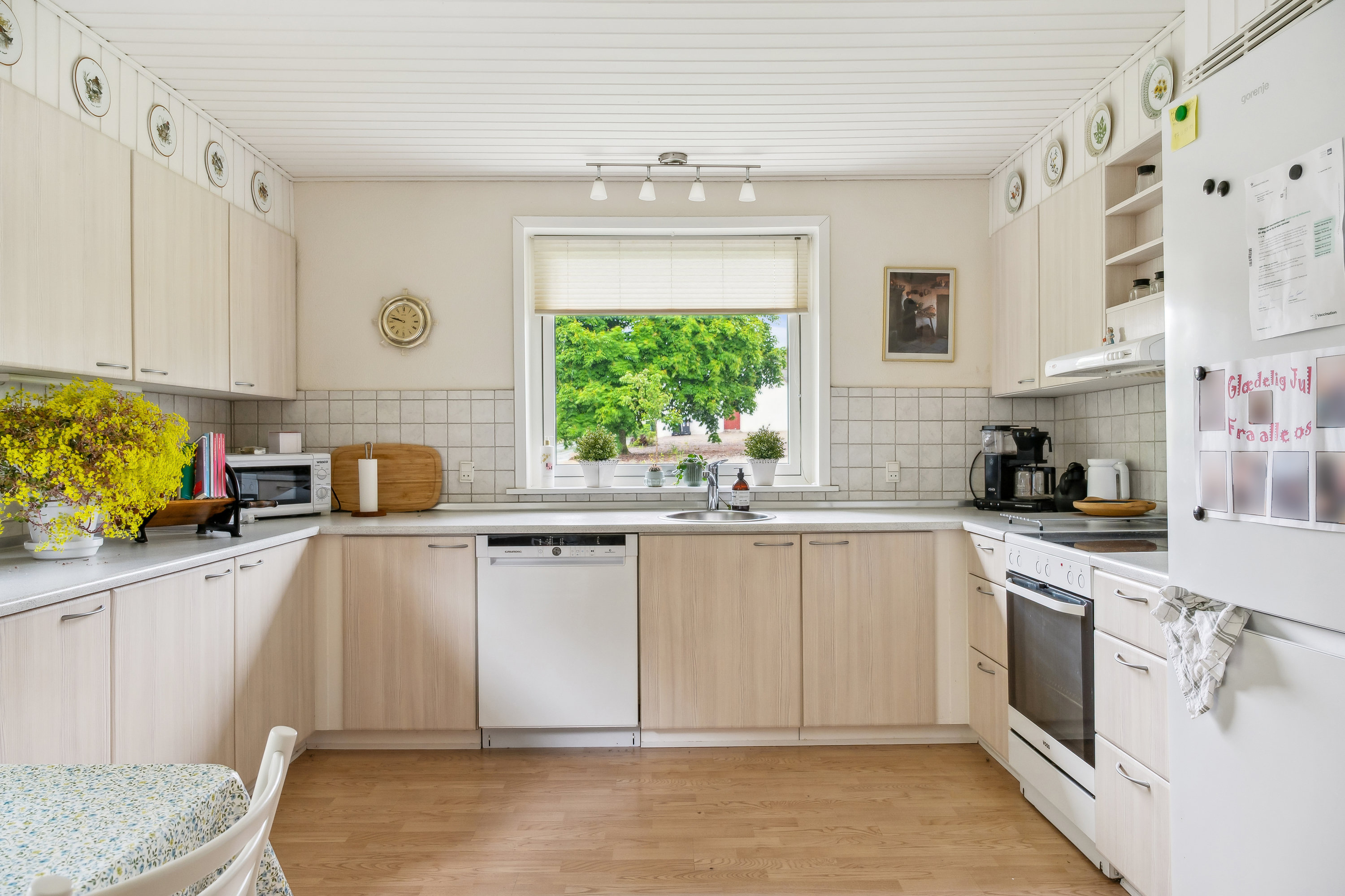 Fremhævet køkken billede i fuldskærmstilstand. Billede af Kærvej 25, Sønder Onsild Stationsby, 9500 Hobro