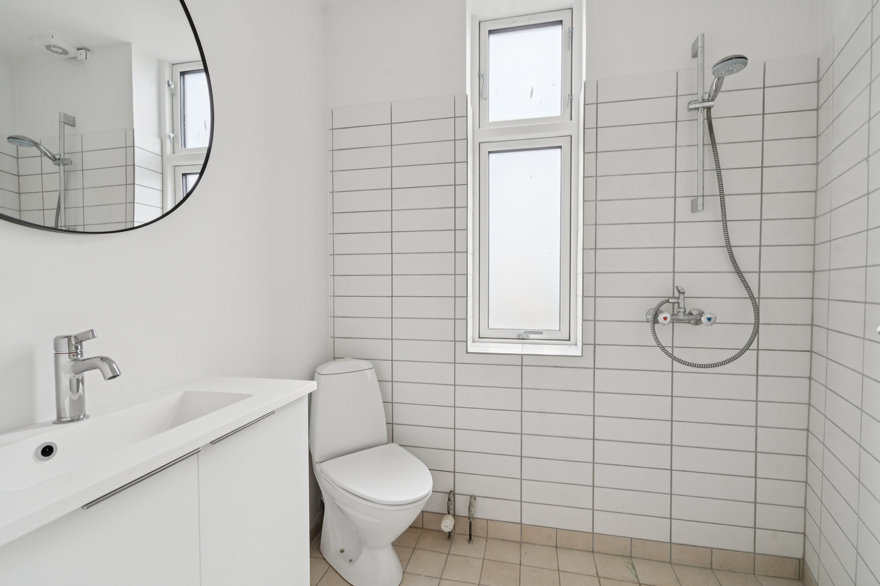 Fremhævet badeværelse billede i fuldskærmstilstand. Billede af Pjentedamsgade 8, 2., 5000 Odense C