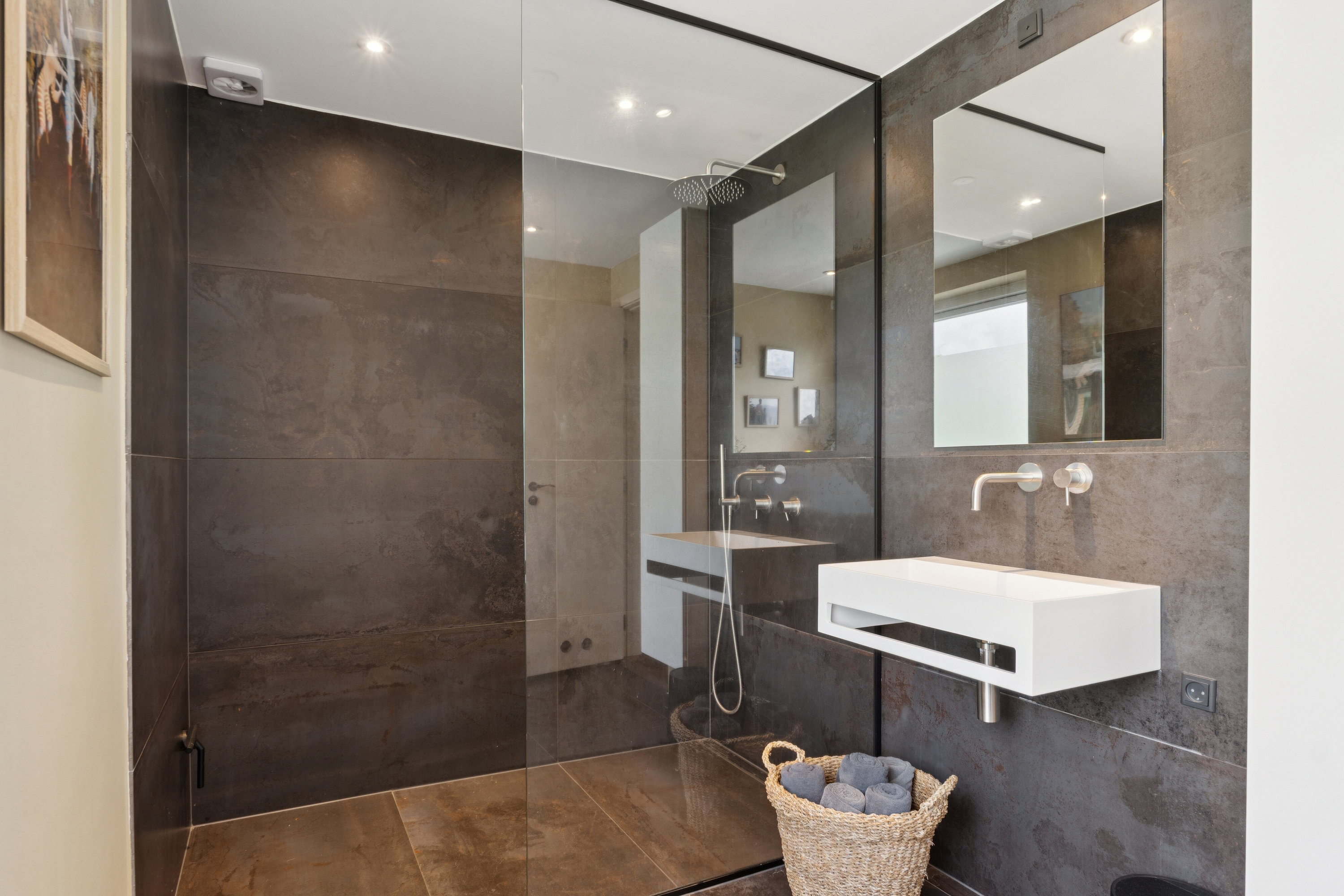 Fremhævet badeværelse billede i fuldskærmstilstand. Billede af Risumvej 41, 8600 Silkeborg