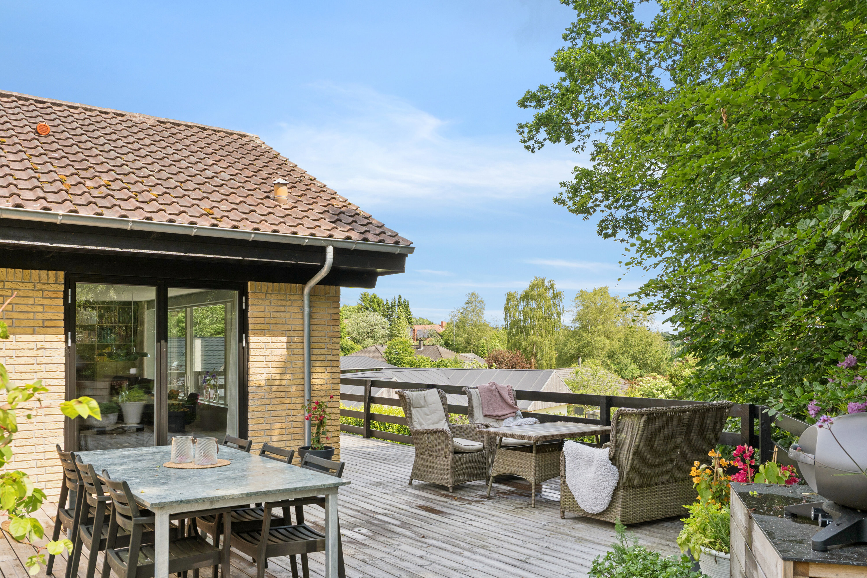 Miniaturebillede 1: terrasse. Billede af Risumvej 41, 8600 Silkeborg