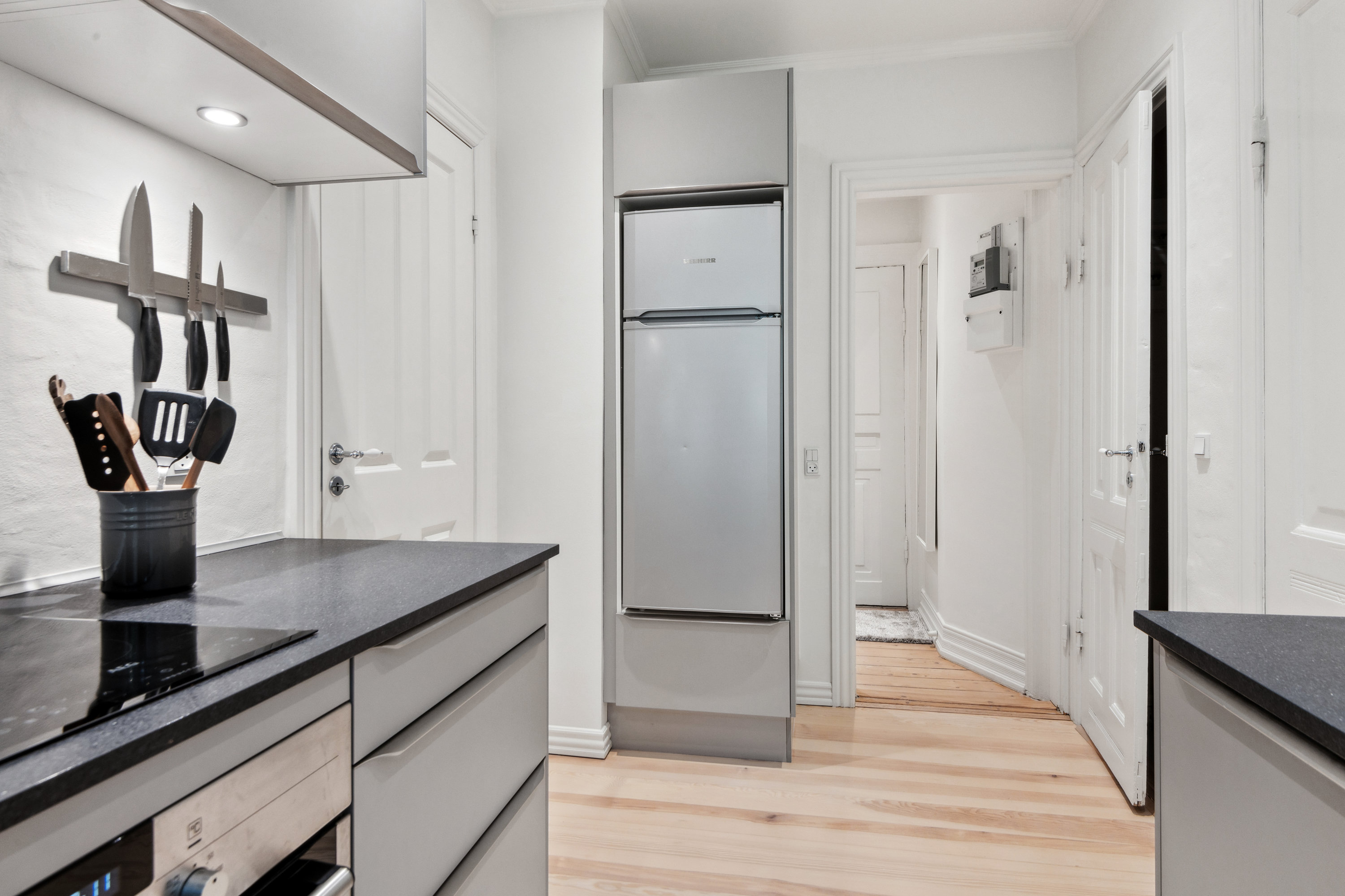 Fremhævet køkken billede i fuldskærmstilstand. Billede af Niels Ebbesens Gade 12, st.. th., 9000 Aalborg