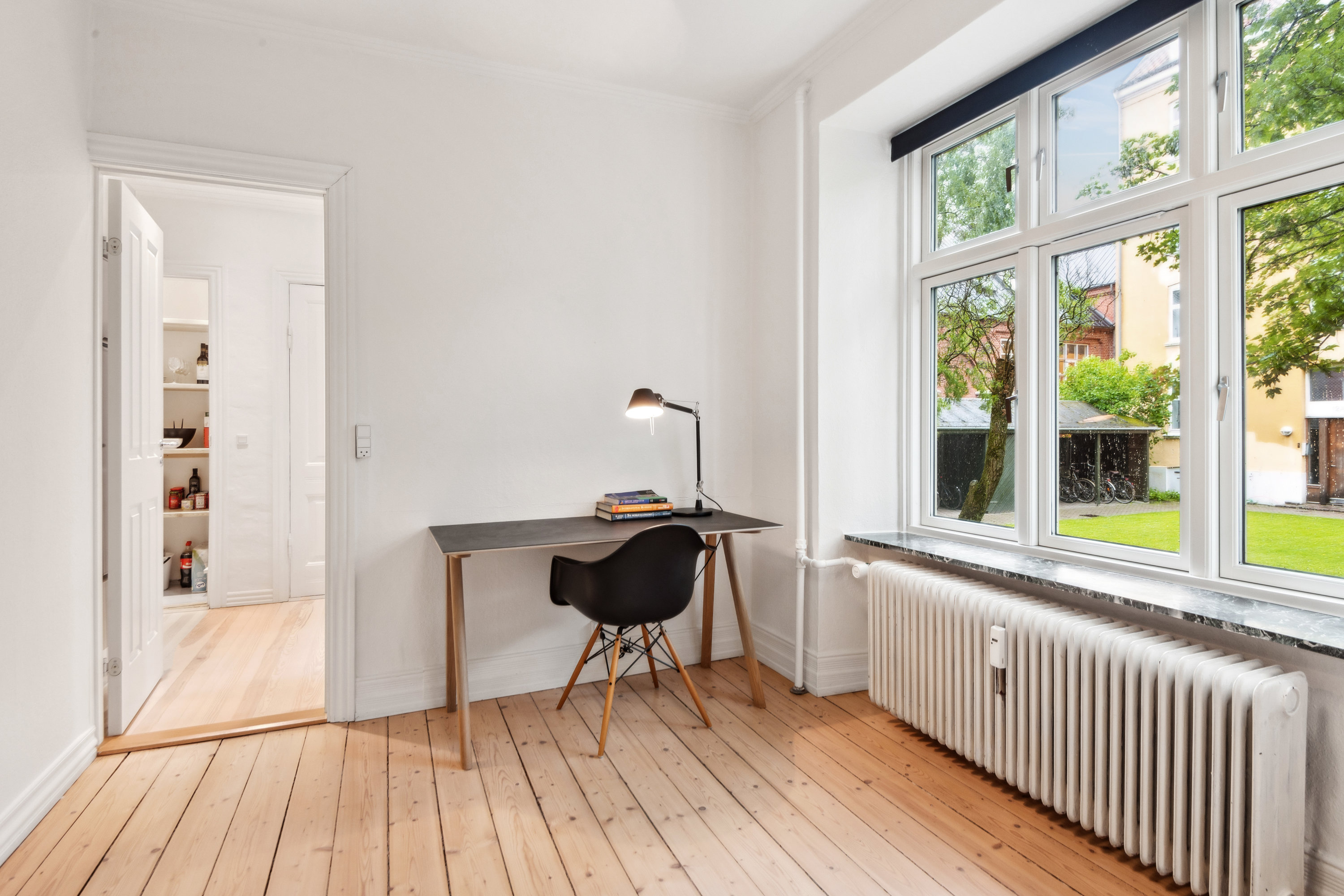 Fremhævet værelse billede i fuldskærmstilstand. Billede af Niels Ebbesens Gade 12, st.. th., 9000 Aalborg