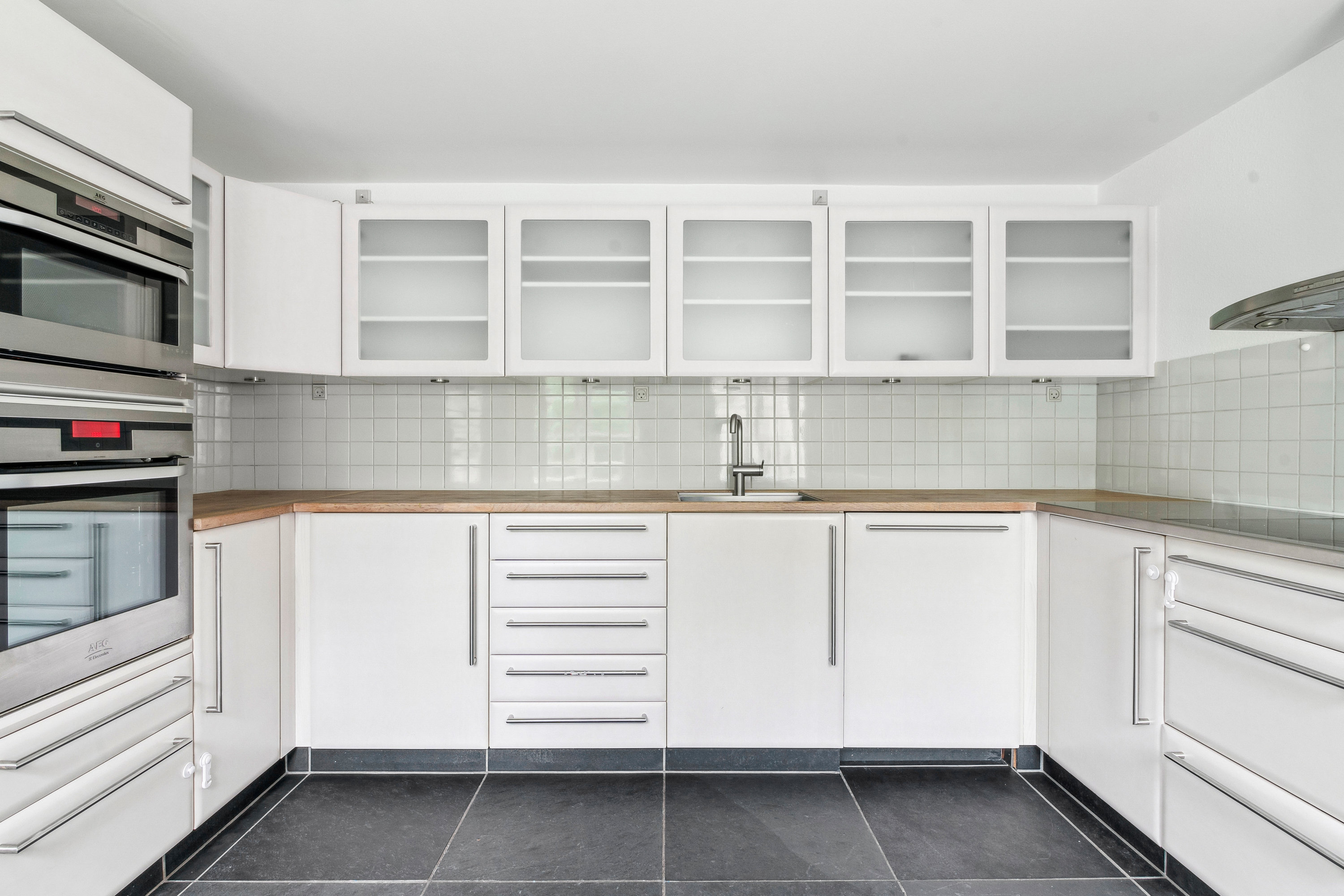 Fremhævet køkken billede i fuldskærmstilstand. Billede af Houtvedvej 29, Oue, 9500 Hobro