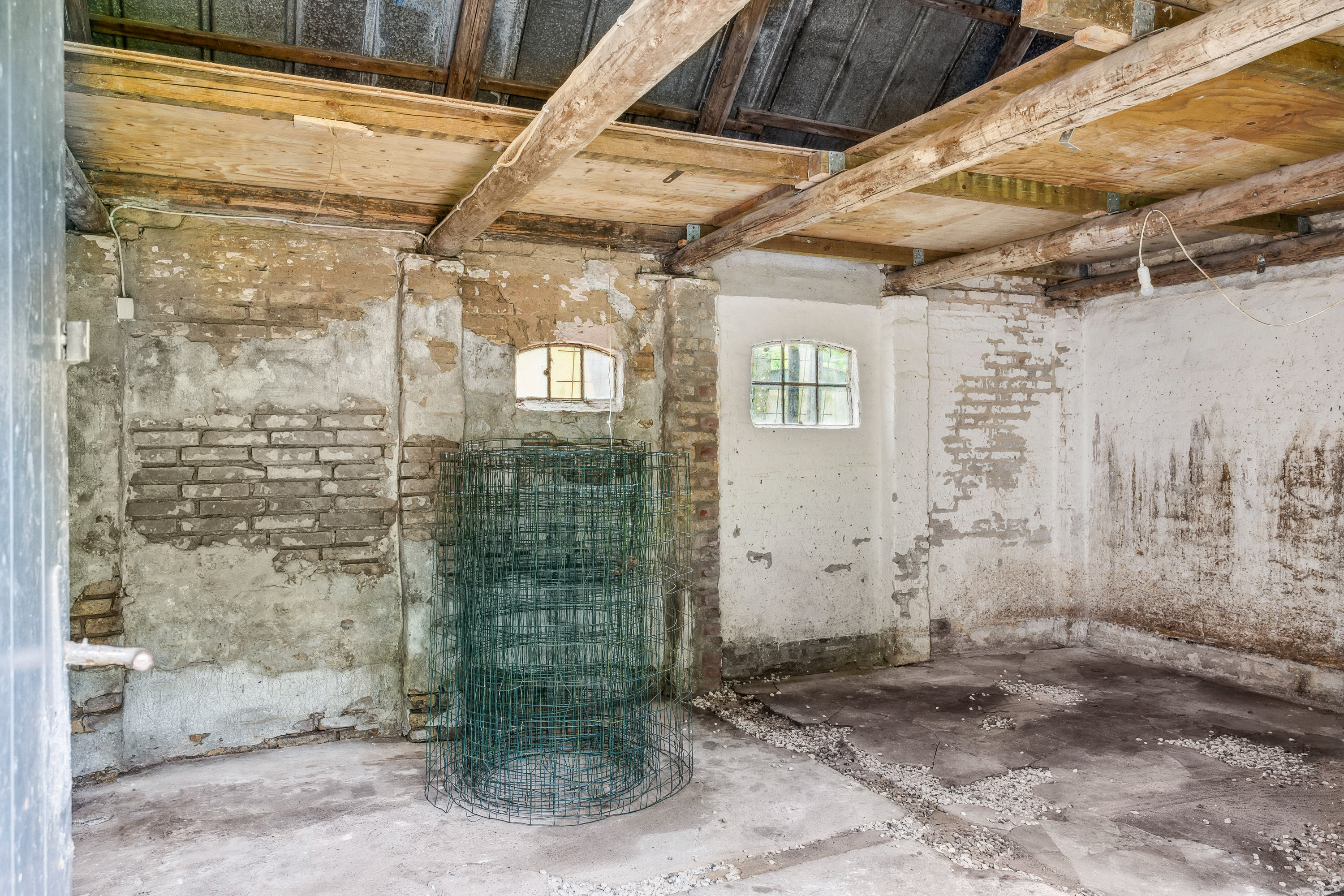 Fremhævet udhus billede i fuldskærmstilstand. Billede af Houtvedvej 29, Oue, 9500 Hobro