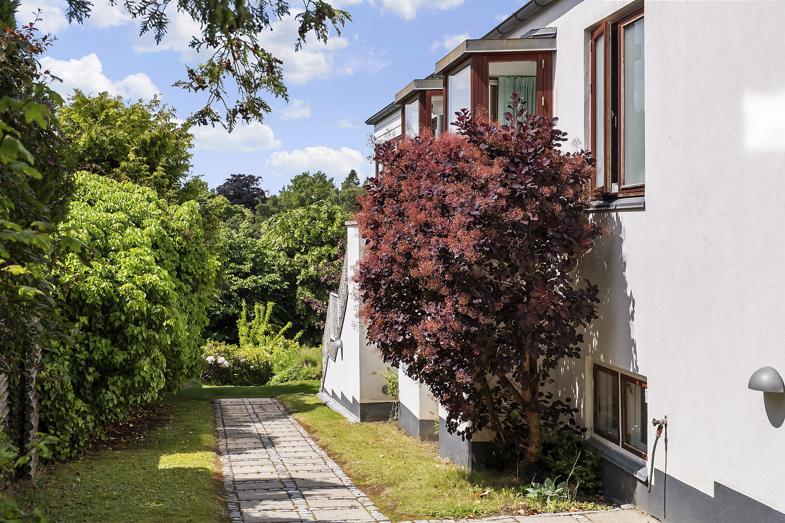 Fremhævet ejendommen billede i fuldskærmstilstand. Billede af Skovvej 61, 2820 Gentofte