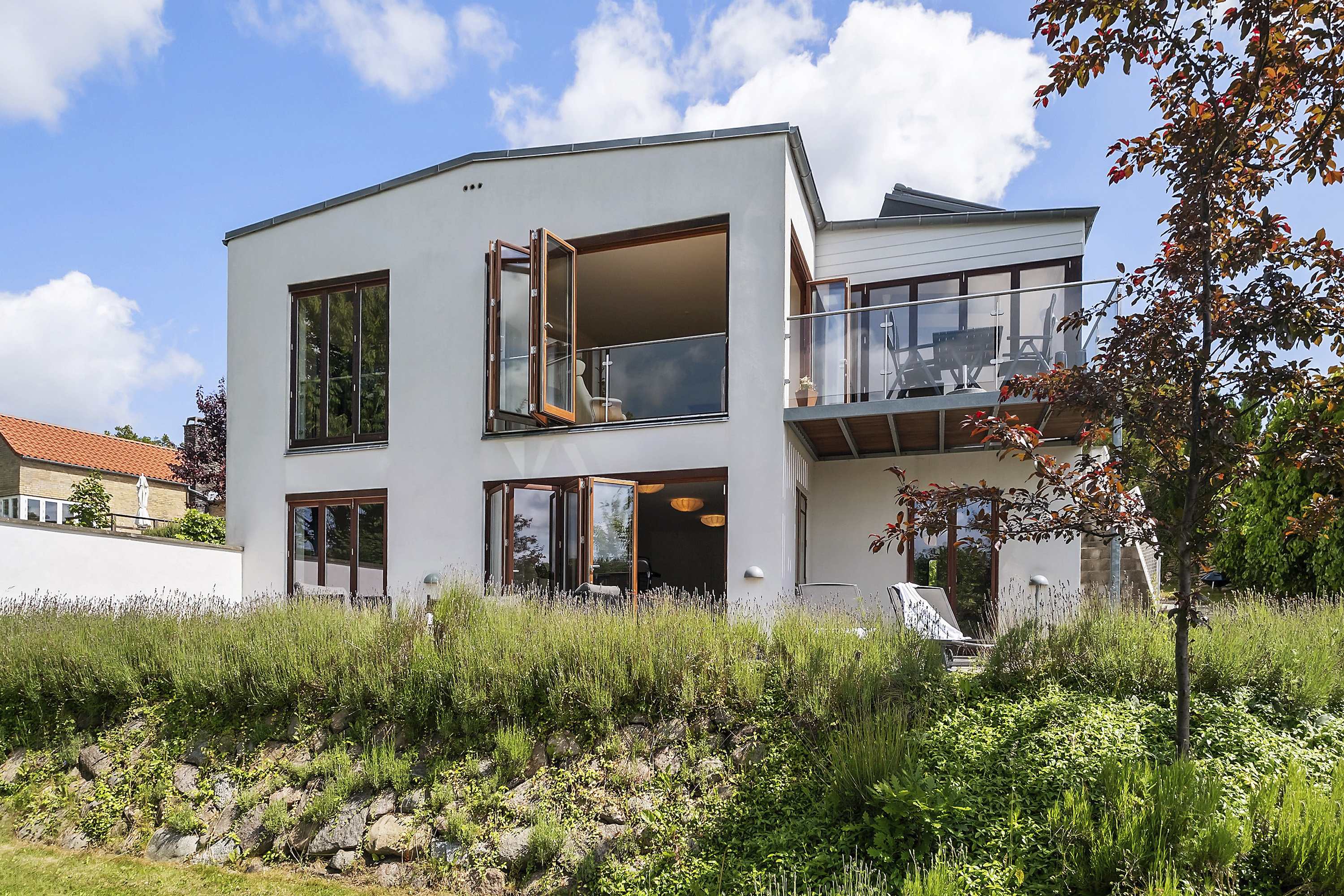 Fremhævet ejendommen billede i fuldskærmstilstand. Billede af Skovvej 61, 2820 Gentofte