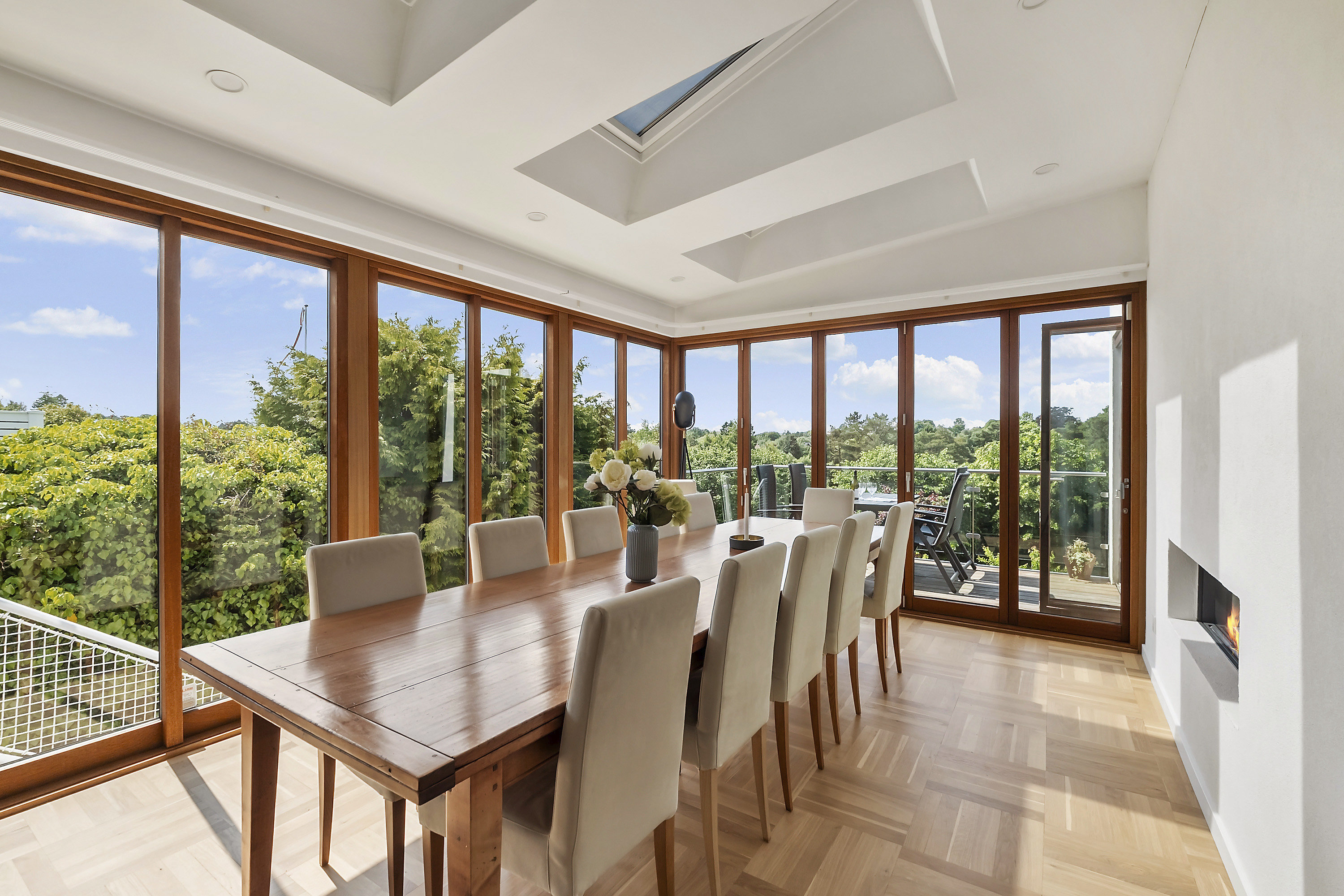 Fremhævet spisestue billede i fuldskærmstilstand. Billede af Skovvej 61, 2820 Gentofte