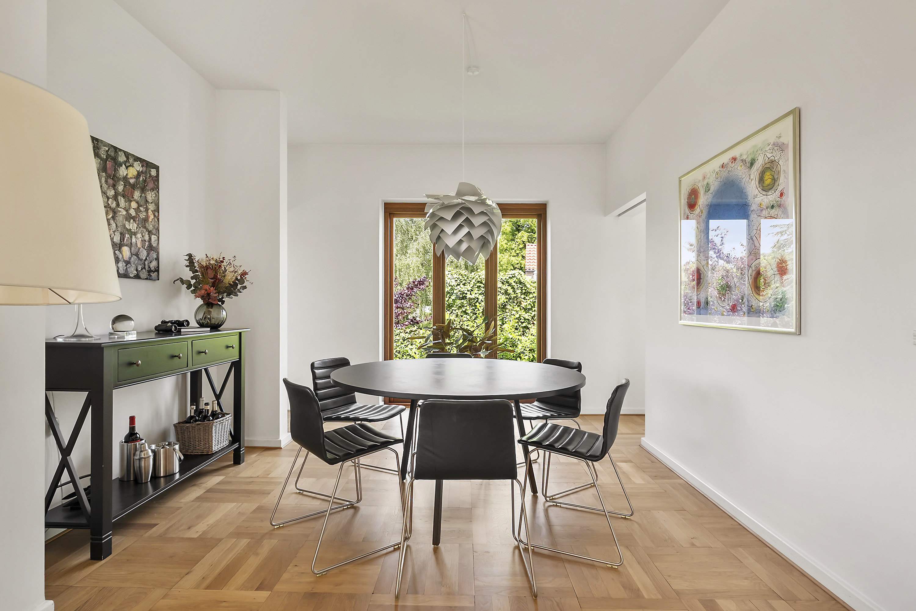 Fremhævet spisestue billede i fuldskærmstilstand. Billede af Skovvej 61, 2820 Gentofte