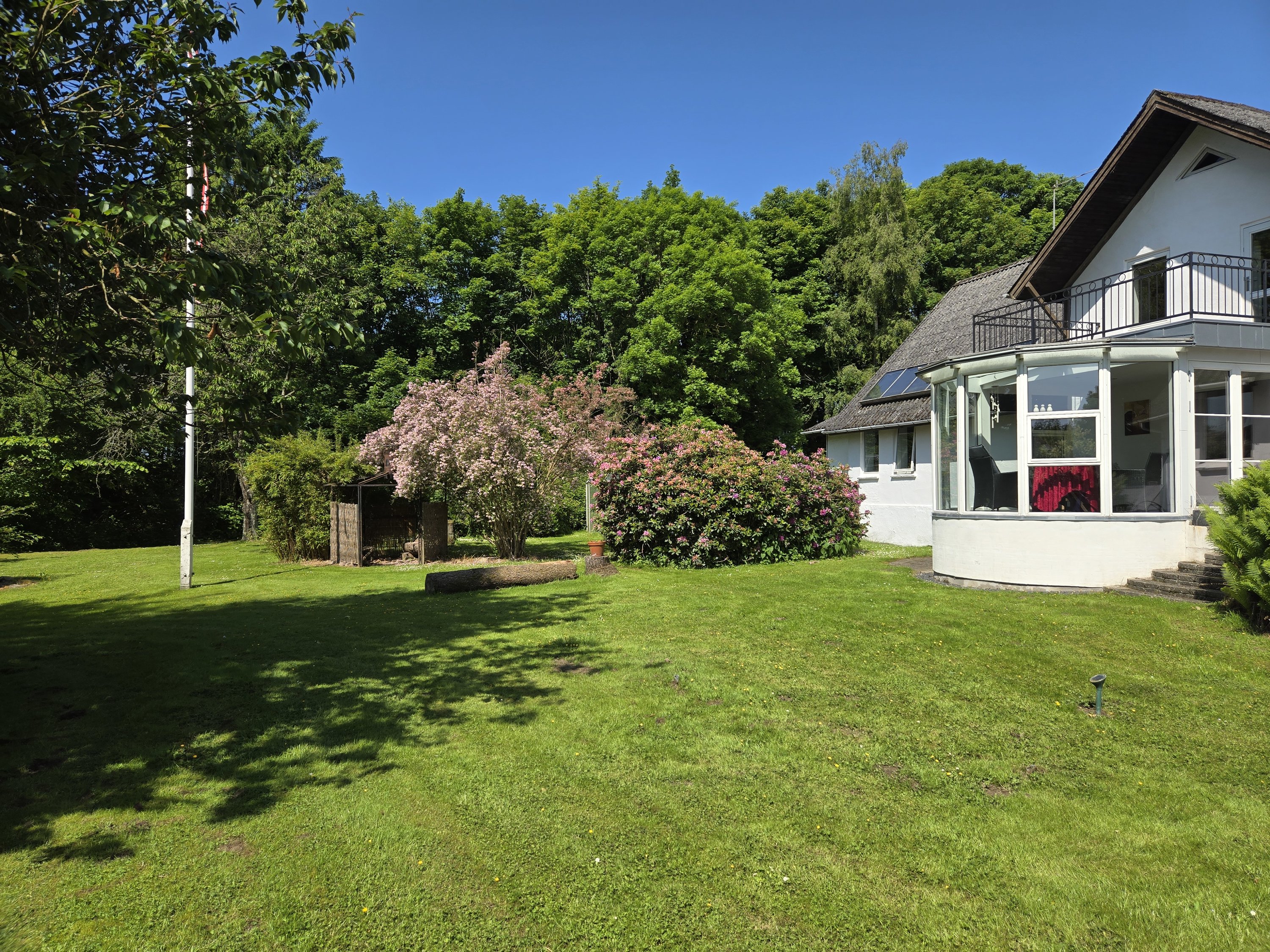 Fremhævet havemotiv billede i fuldskærmstilstand. Billede af Tingskoven 2, 8310 Tranbjerg J