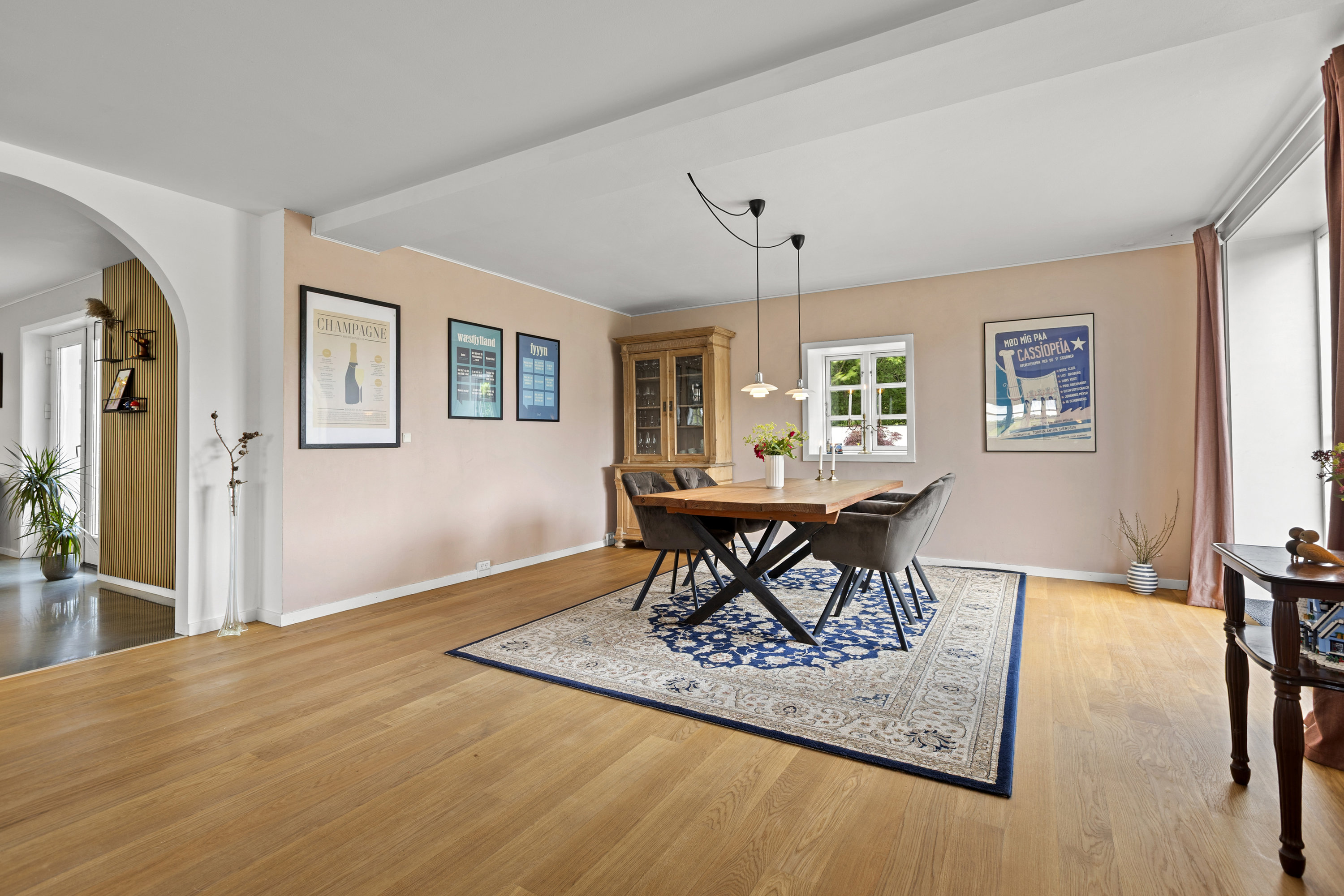 Fremhævet stue billede i fuldskærmstilstand. Billede af Ødemarksvej 5, Flinterup, 4180 Sorø