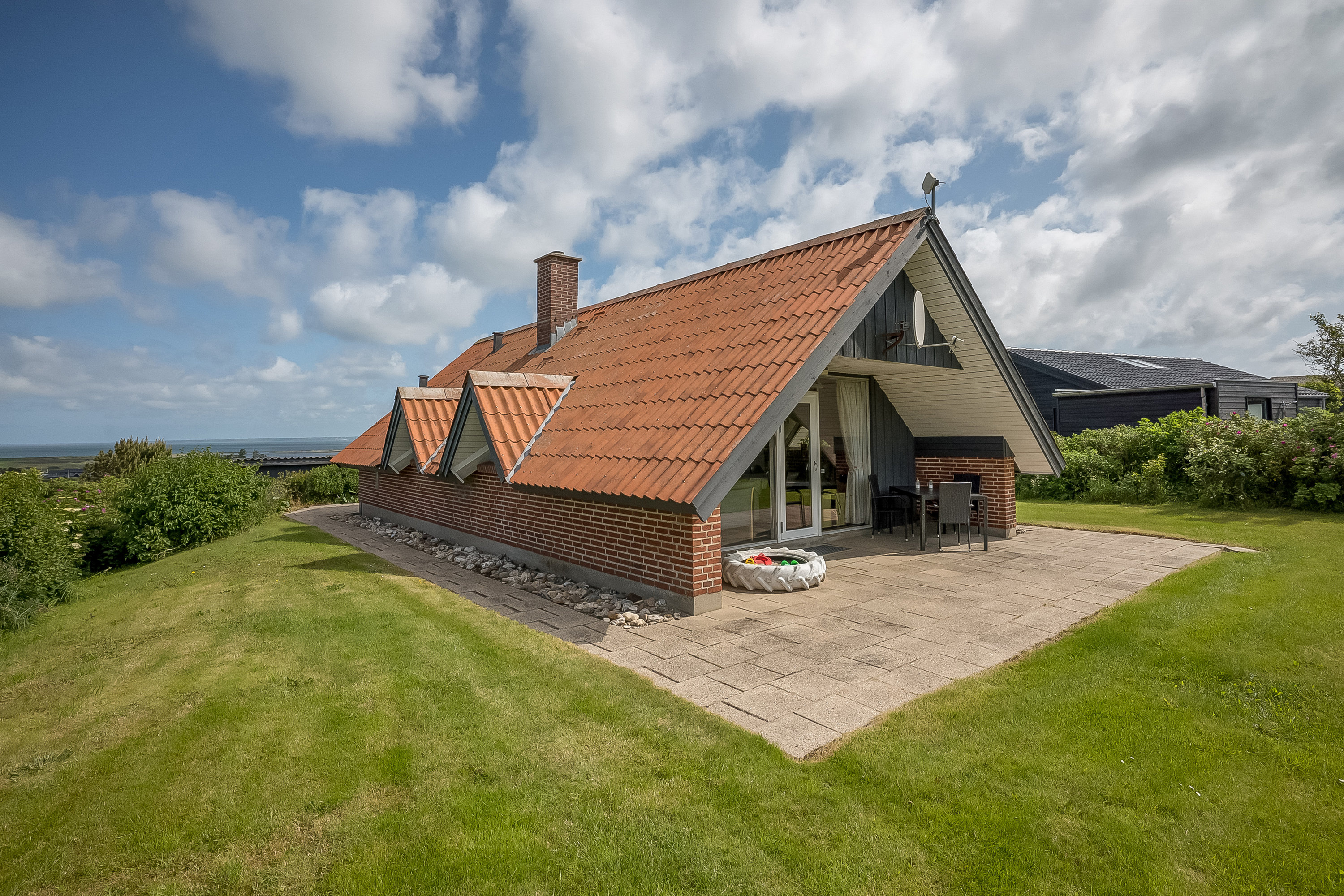 Fremhævet ejendommen billede i fuldskærmstilstand. Billede af Klintevej 8, Tørring, 7620 Lemvig