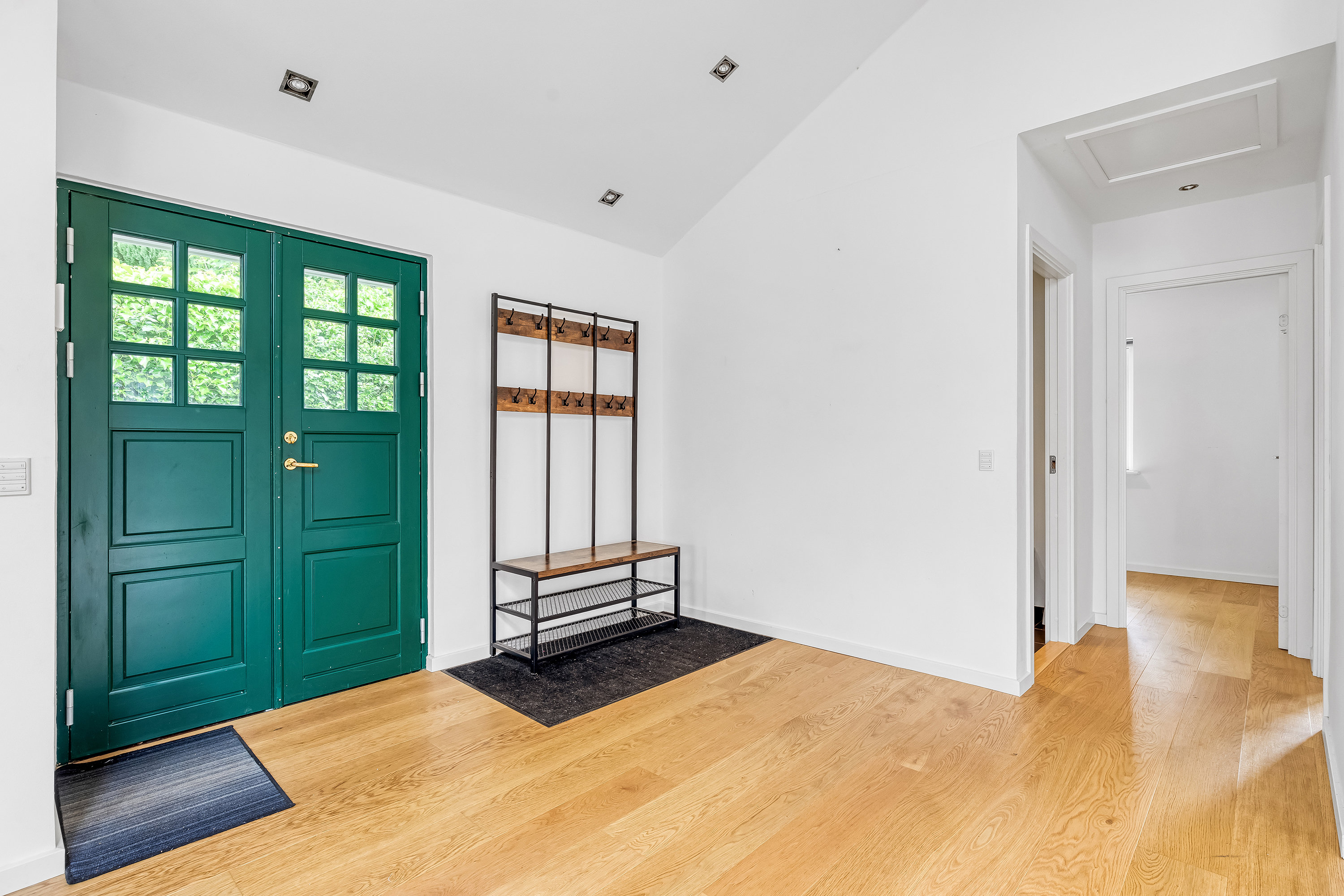 Fremhævet andet billede i fuldskærmstilstand. Billede af Banevej 2, 3220 Tisvildeleje