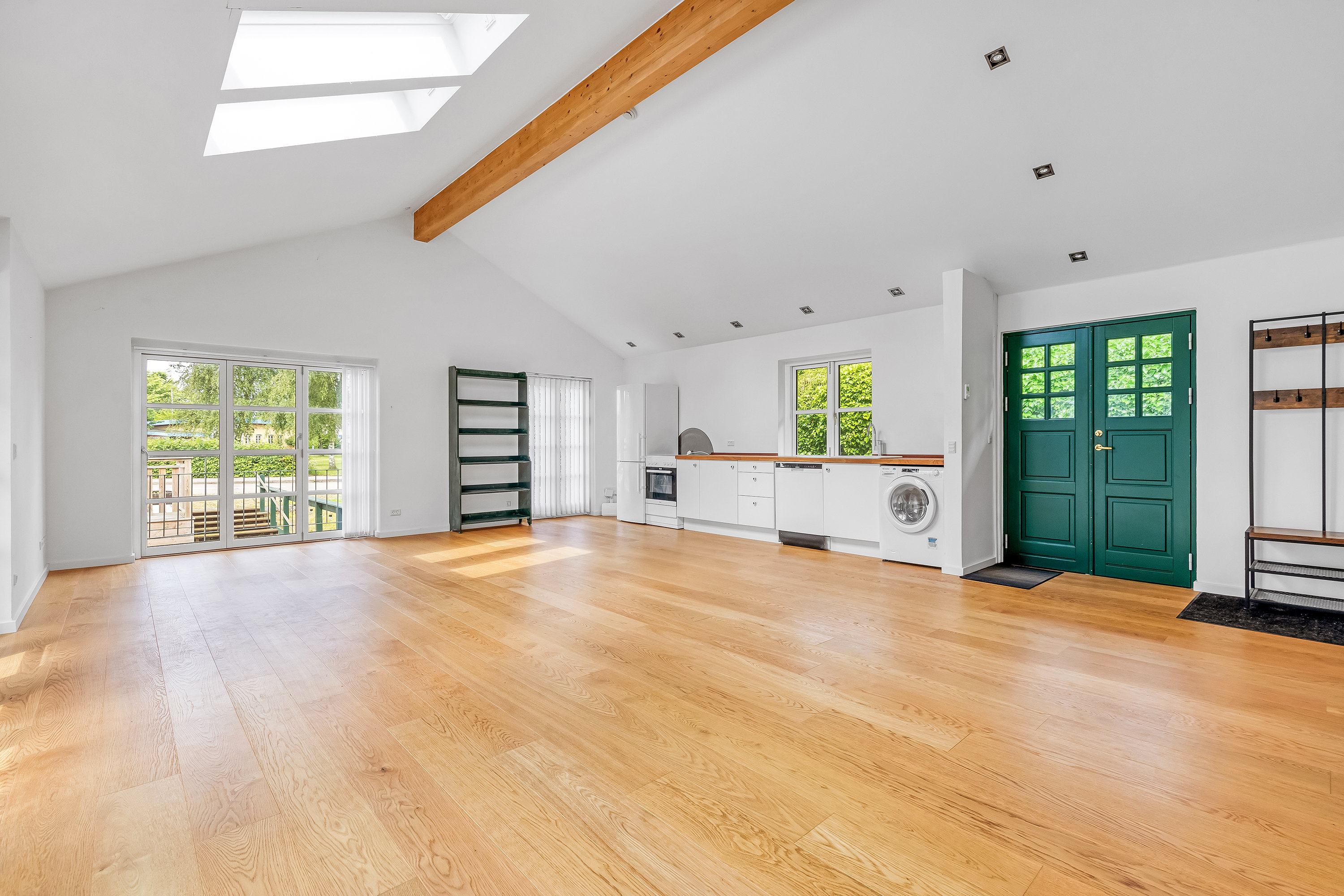 Fremhævet stue billede i fuldskærmstilstand. Billede af Banevej 2, 3220 Tisvildeleje