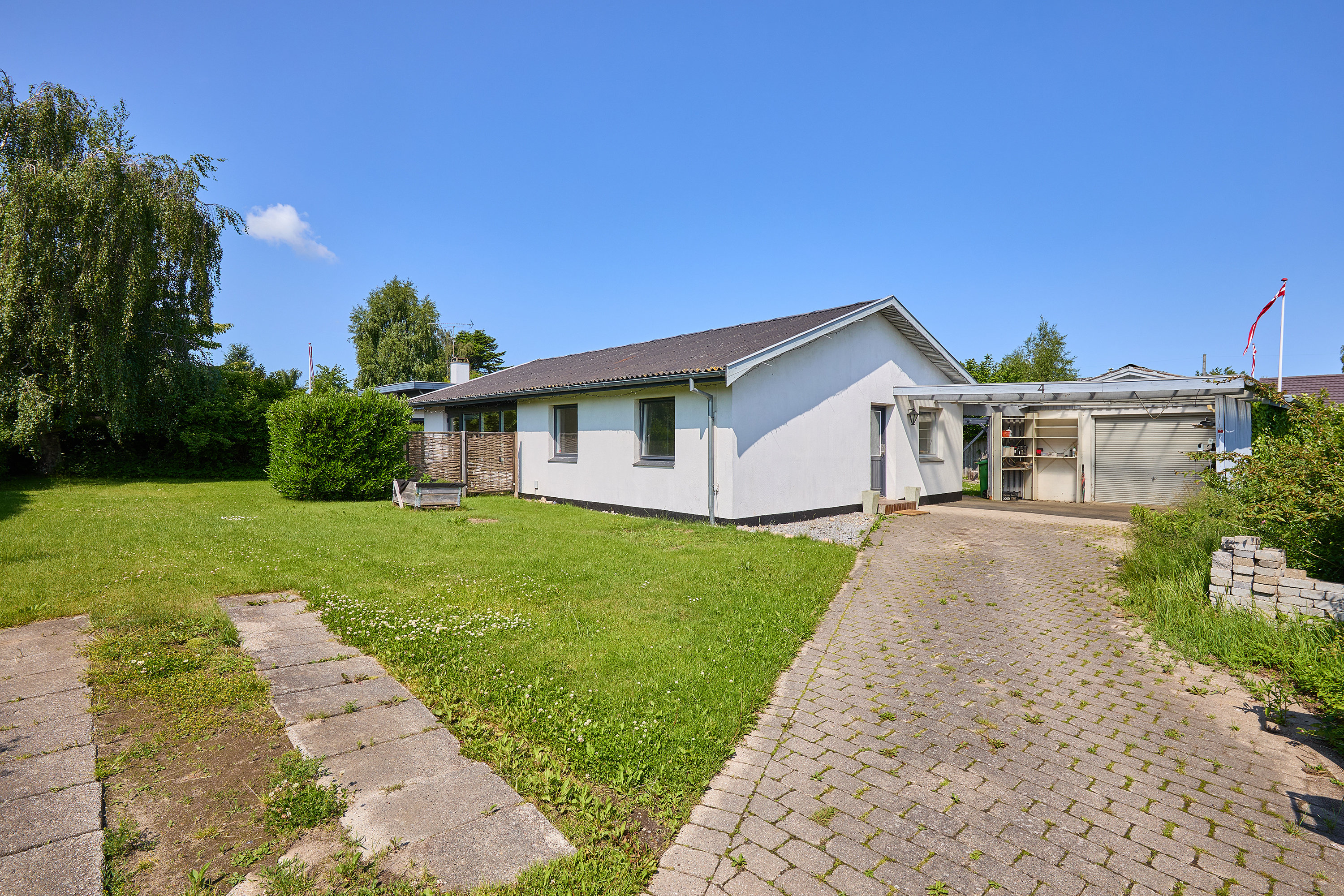 Fremhævet terrasse billede i fuldskærmstilstand. Billede af Kløvervej 4, 3230 Græsted