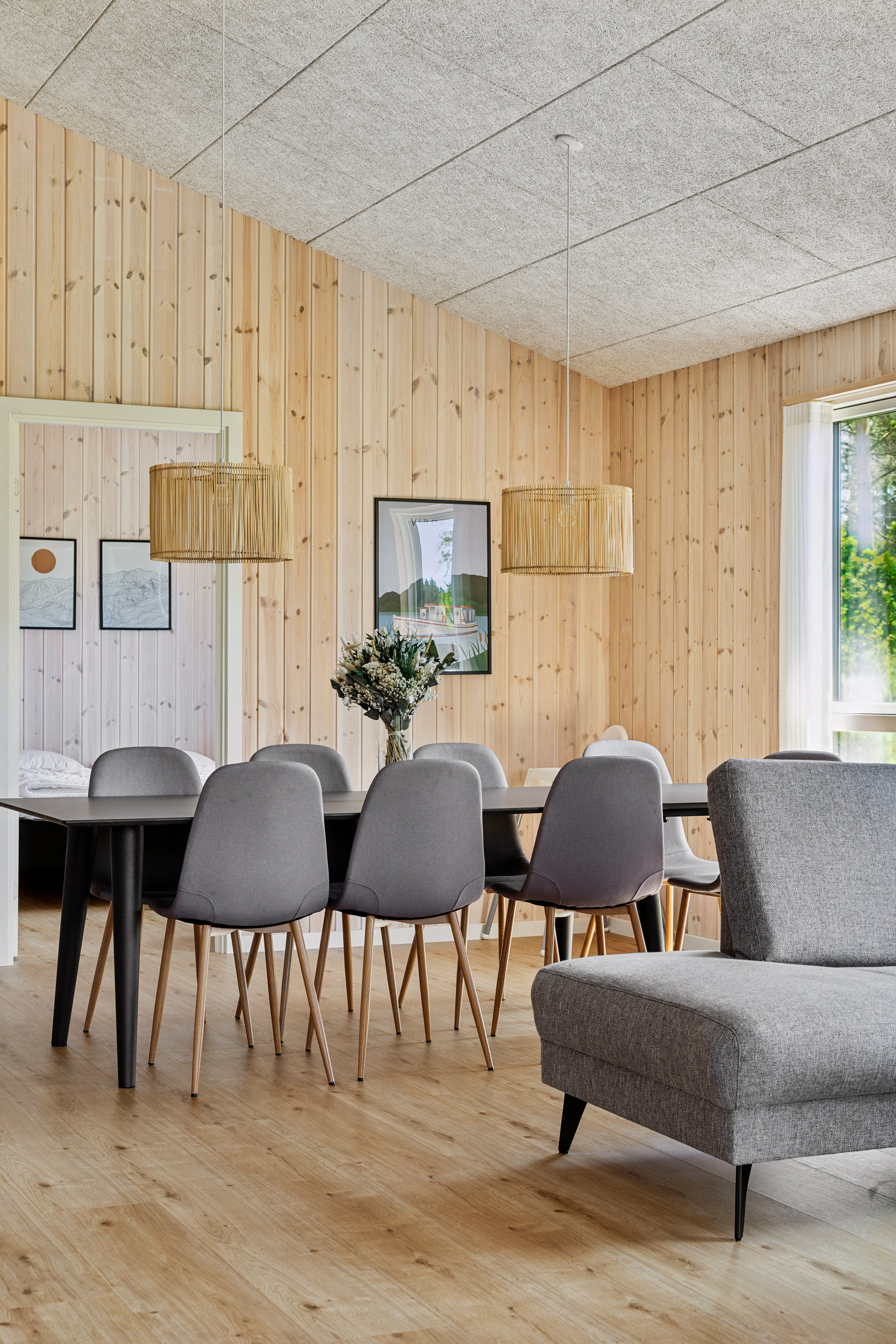 Fremhævet stue billede i fuldskærmstilstand. Billede af Østre Skovvej 45, Fuglslev, 8400 Ebeltoft