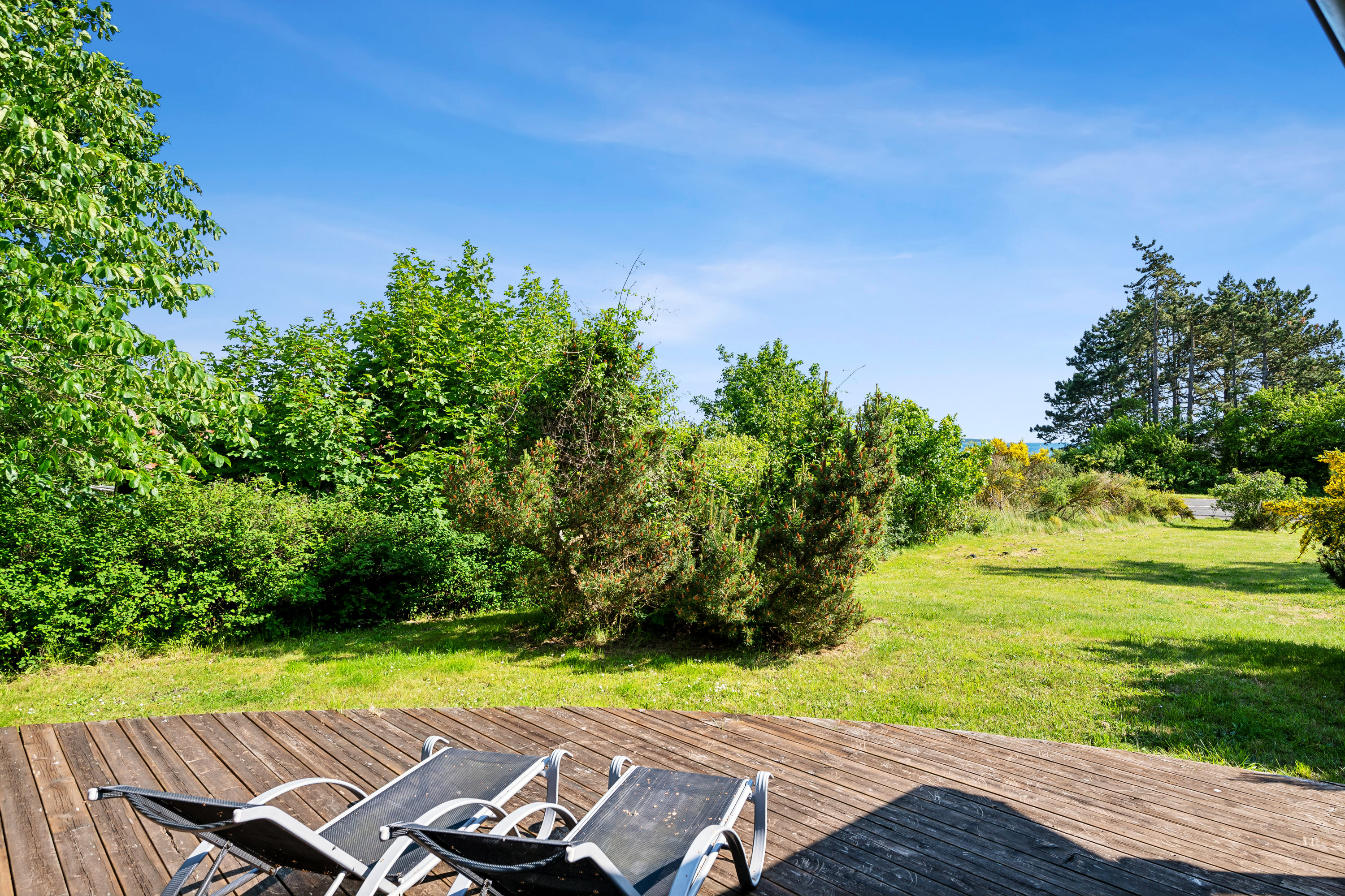 Fremhævet terrasse billede i fuldskærmstilstand. Billede af Kystvejen 67, Handrup Strand, 8400 Ebeltoft