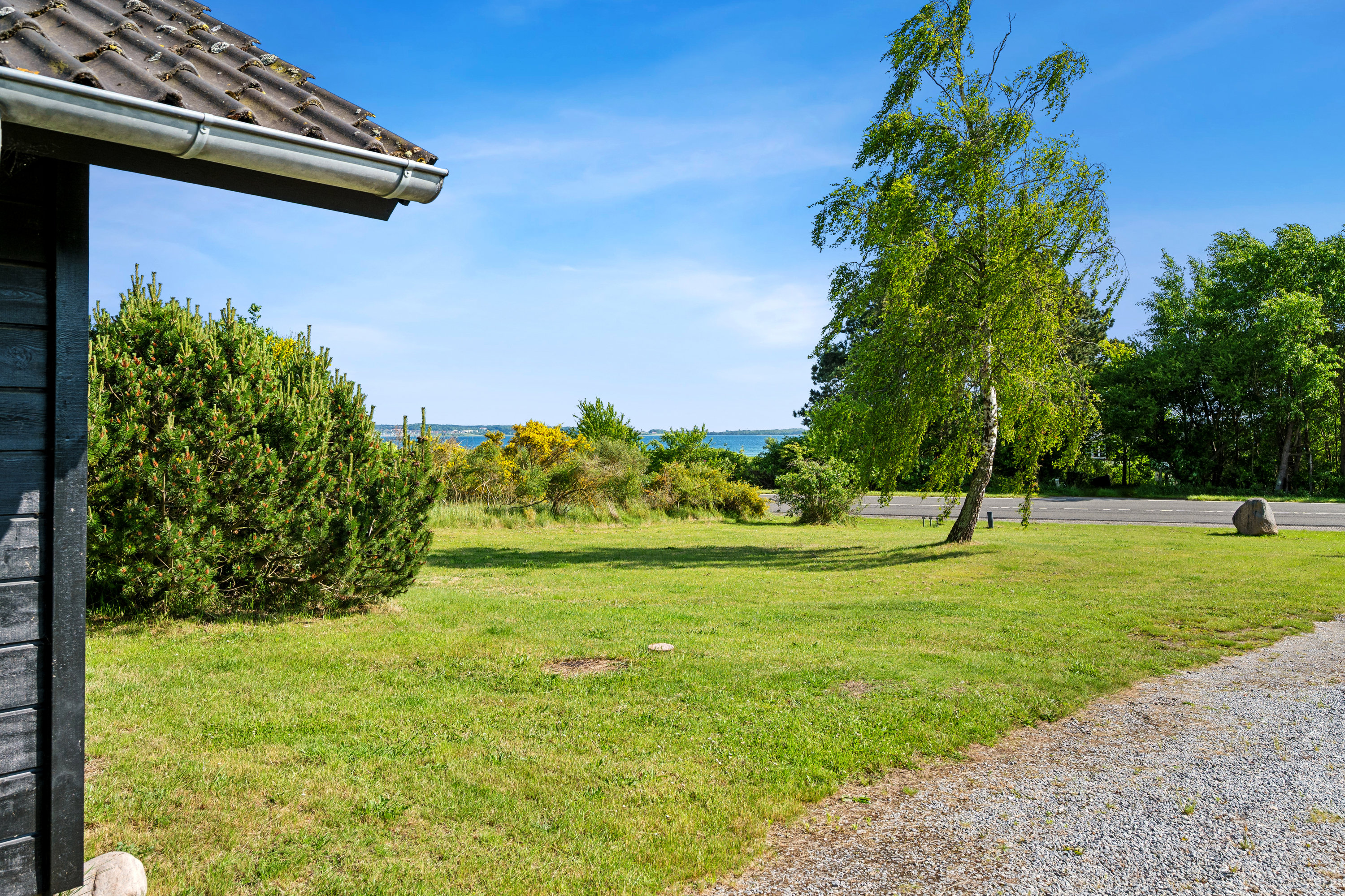 Fremhævet have billede i fuldskærmstilstand. Billede af Kystvejen 67, Handrup Strand, 8400 Ebeltoft