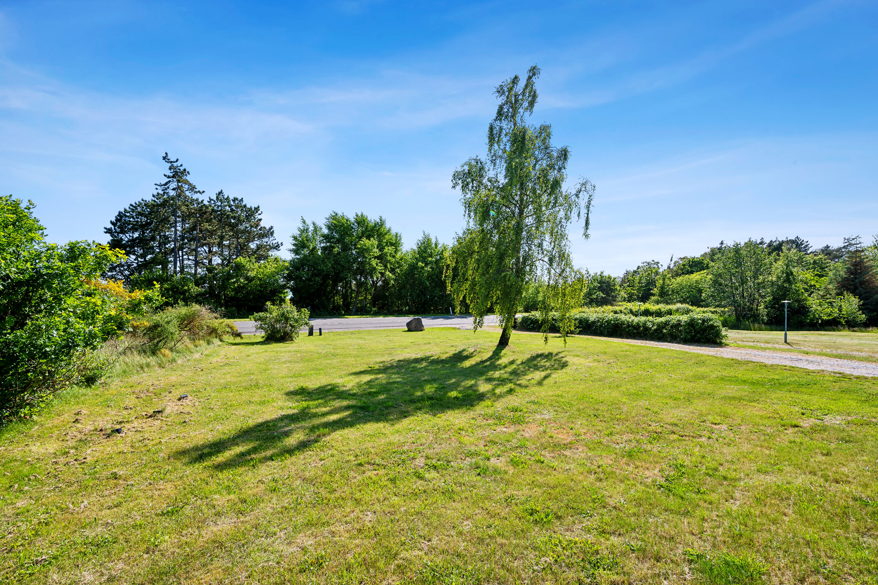 Fremhævet omgivelser billede i fuldskærmstilstand. Billede af Kystvejen 67, Handrup Strand, 8400 Ebeltoft