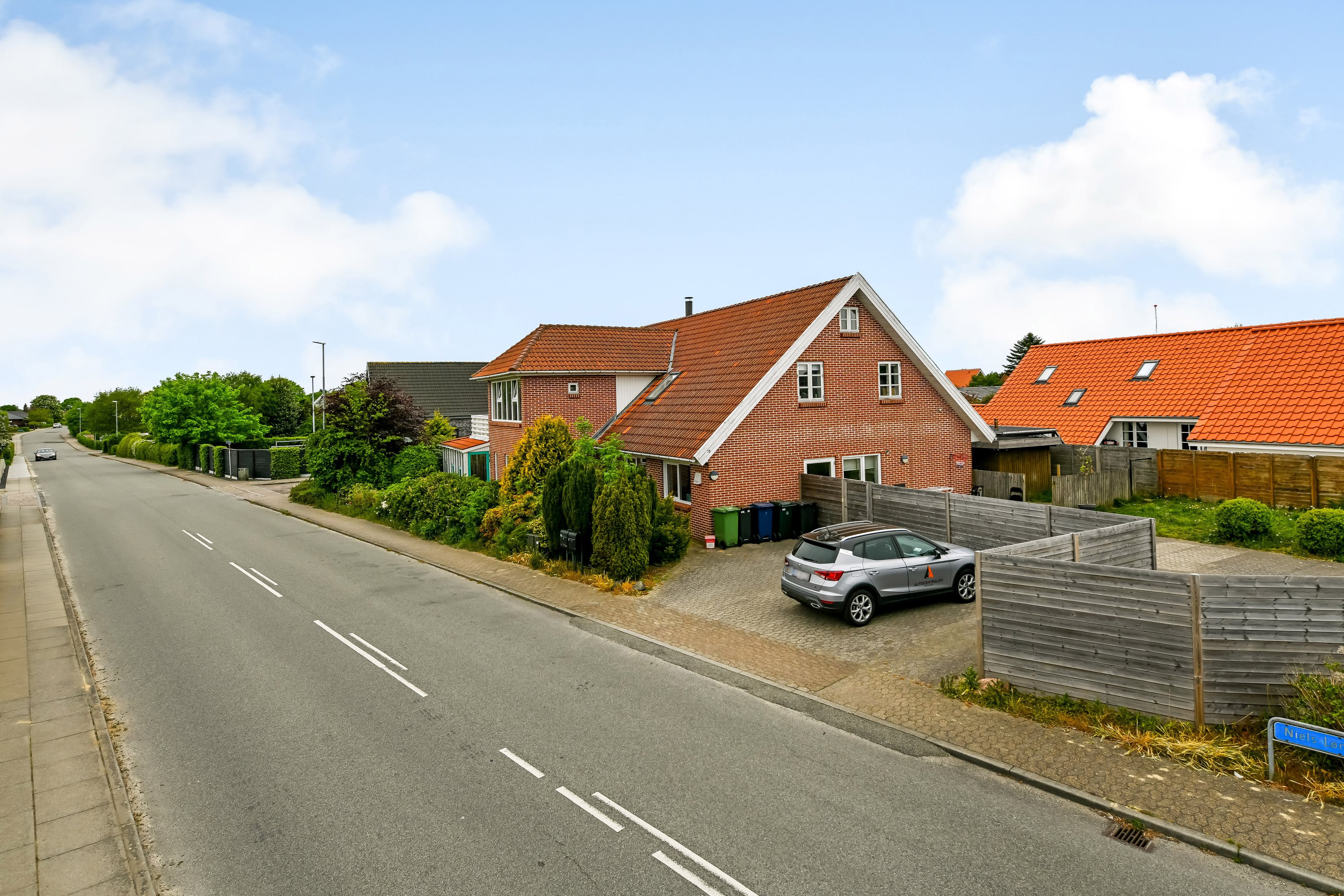 Fremhævet ejendommen billede i fuldskærmstilstand. Billede af Niels Lønnes Vej 15A, st.., 6715 Esbjerg N