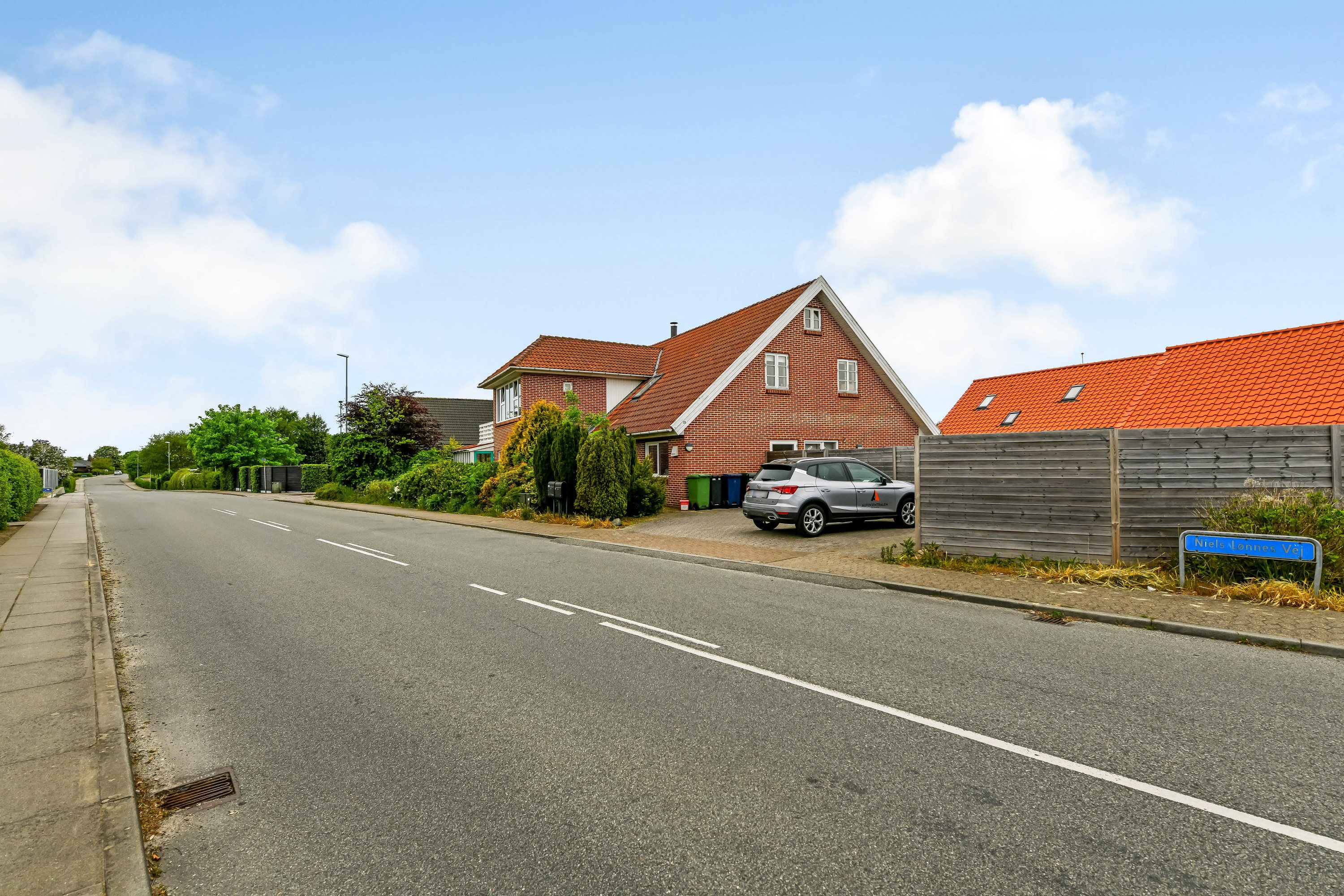 Fremhævet ejendommen billede i fuldskærmstilstand. Billede af Niels Lønnes Vej 15A, st.., 6715 Esbjerg N