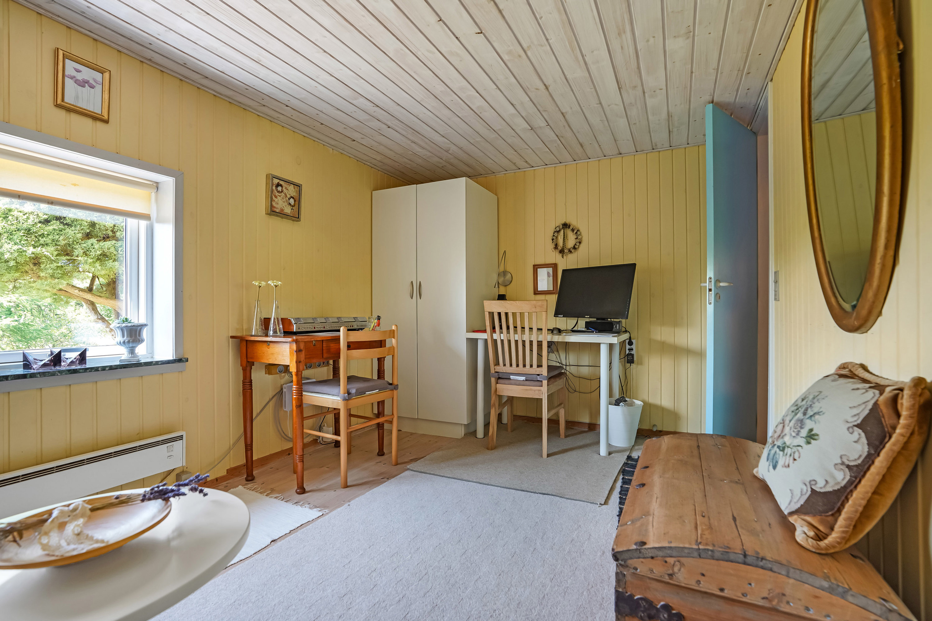 Fremhævet stue billede i fuldskærmstilstand. Billede af Bakkevej 12, Varbjerg, 5464 Brenderup Fyn