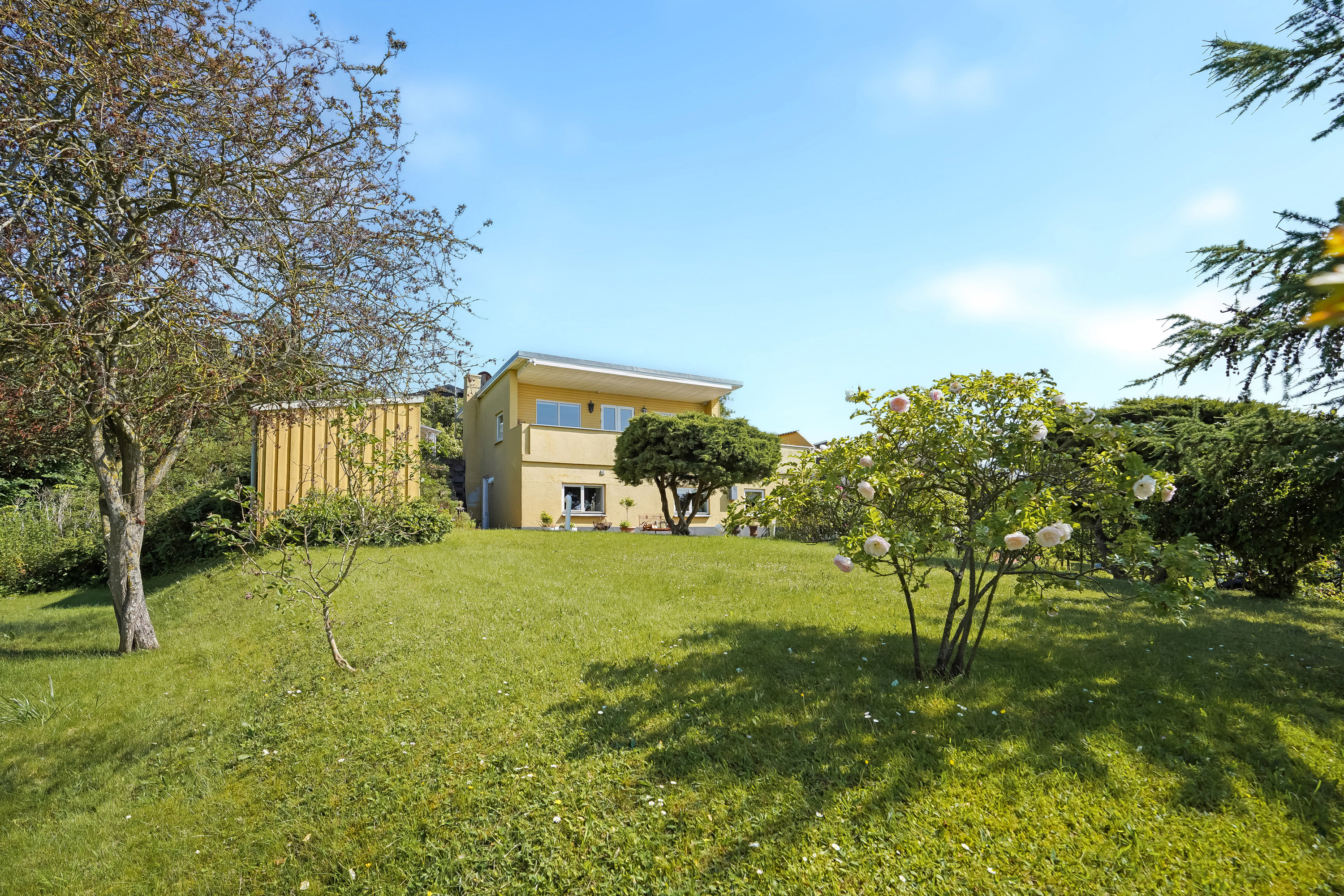 Fremhævet ejendommen billede i fuldskærmstilstand. Billede af Bakkevej 12, Varbjerg, 5464 Brenderup Fyn