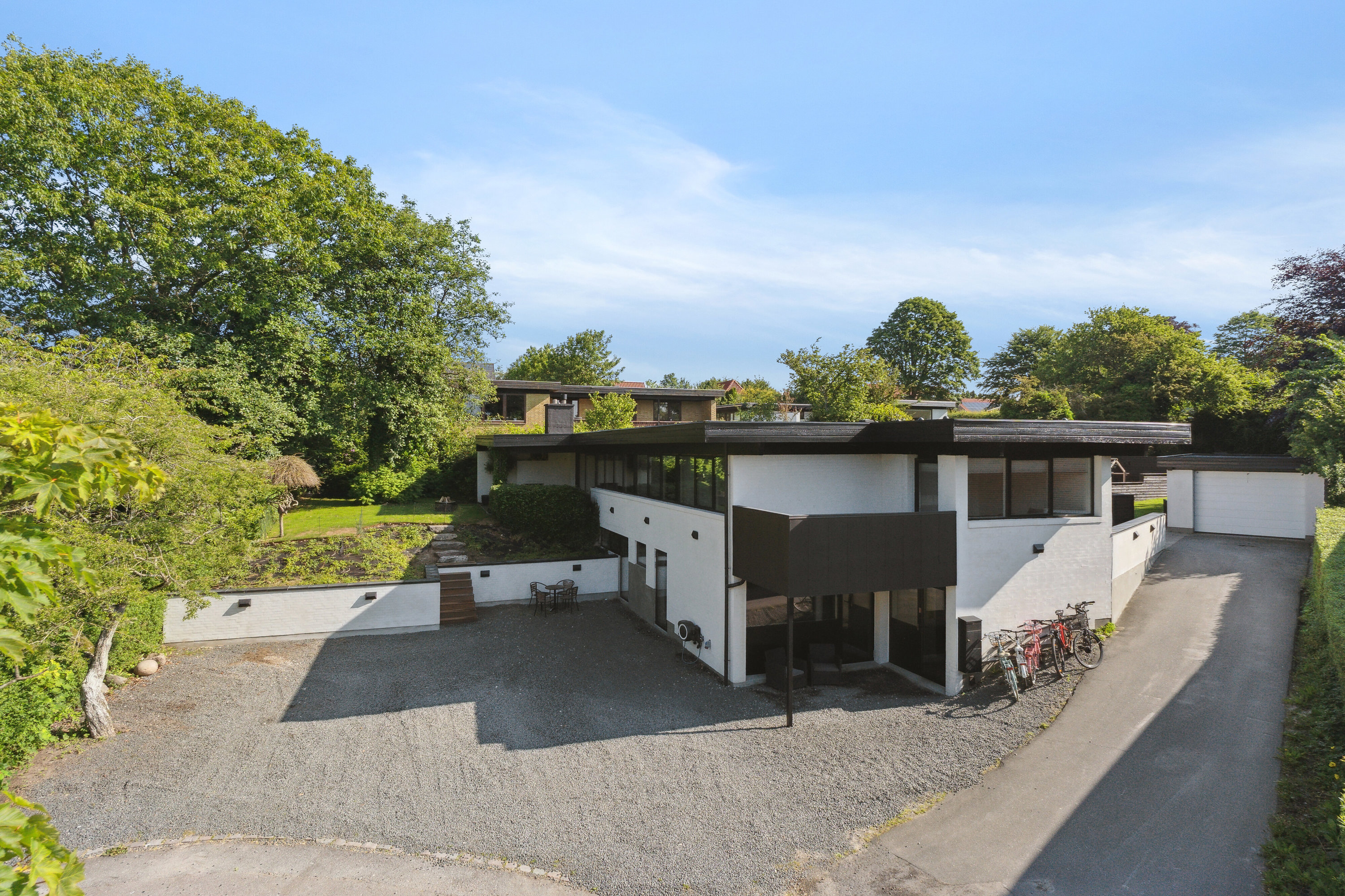 Fremhævet set fra vejen billede i fuldskærmstilstand. Billede af Slugten 14, 9800 Hjørring