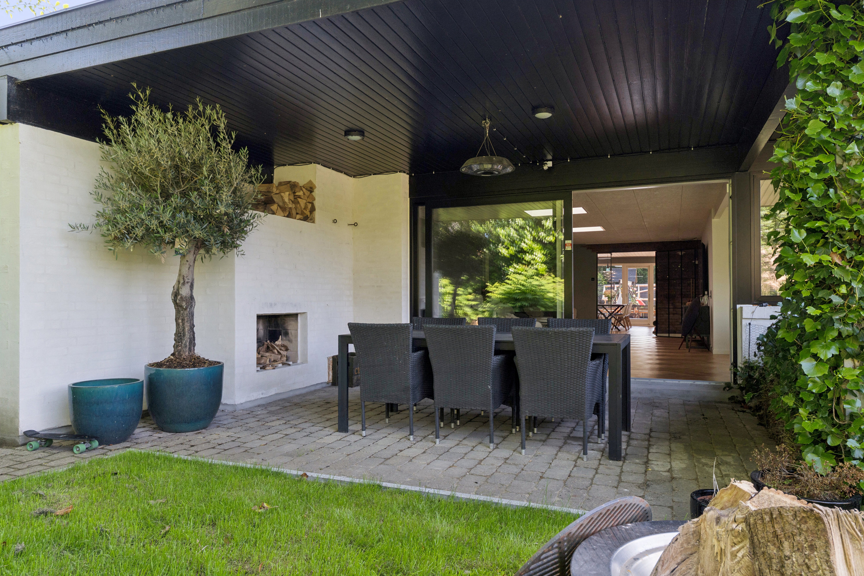 Fremhævet terrasse billede i fuldskærmstilstand. Billede af Slugten 14, 9800 Hjørring