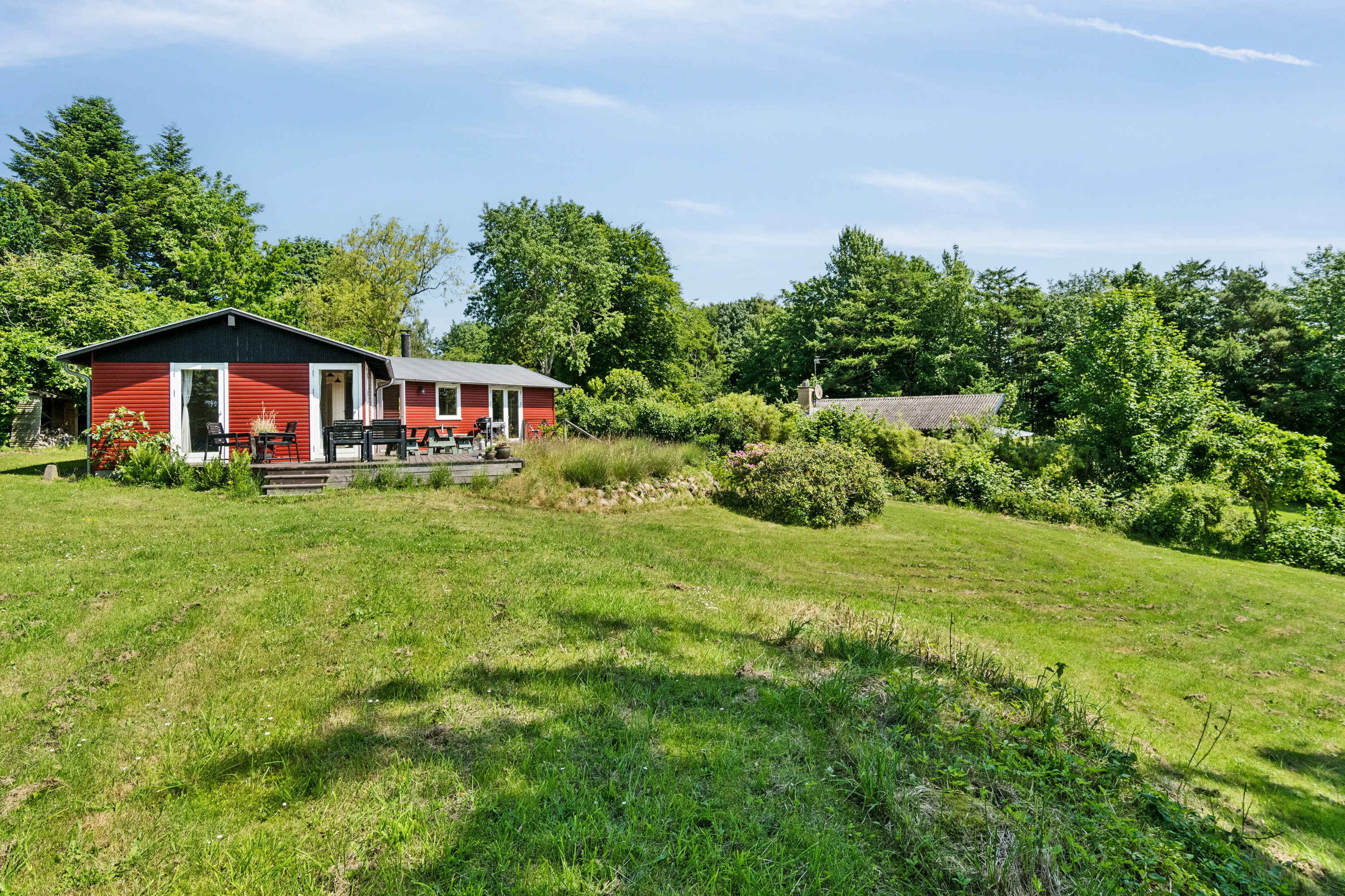 Miniaturebillede 2: set fra haven. Billede af Mosesvinget 12, Nyrup, 4500 Nykøbing Sj