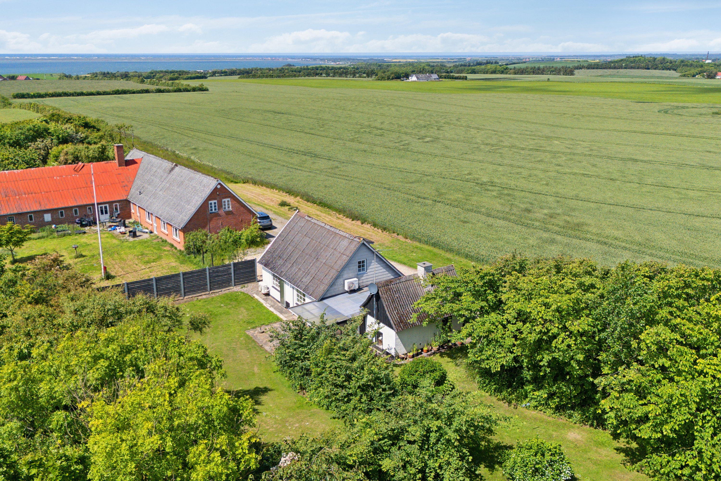 Fremhævet set fra haven billede i fuldskærmstilstand. Billede af Ydbyvej 6, 7770 Vestervig