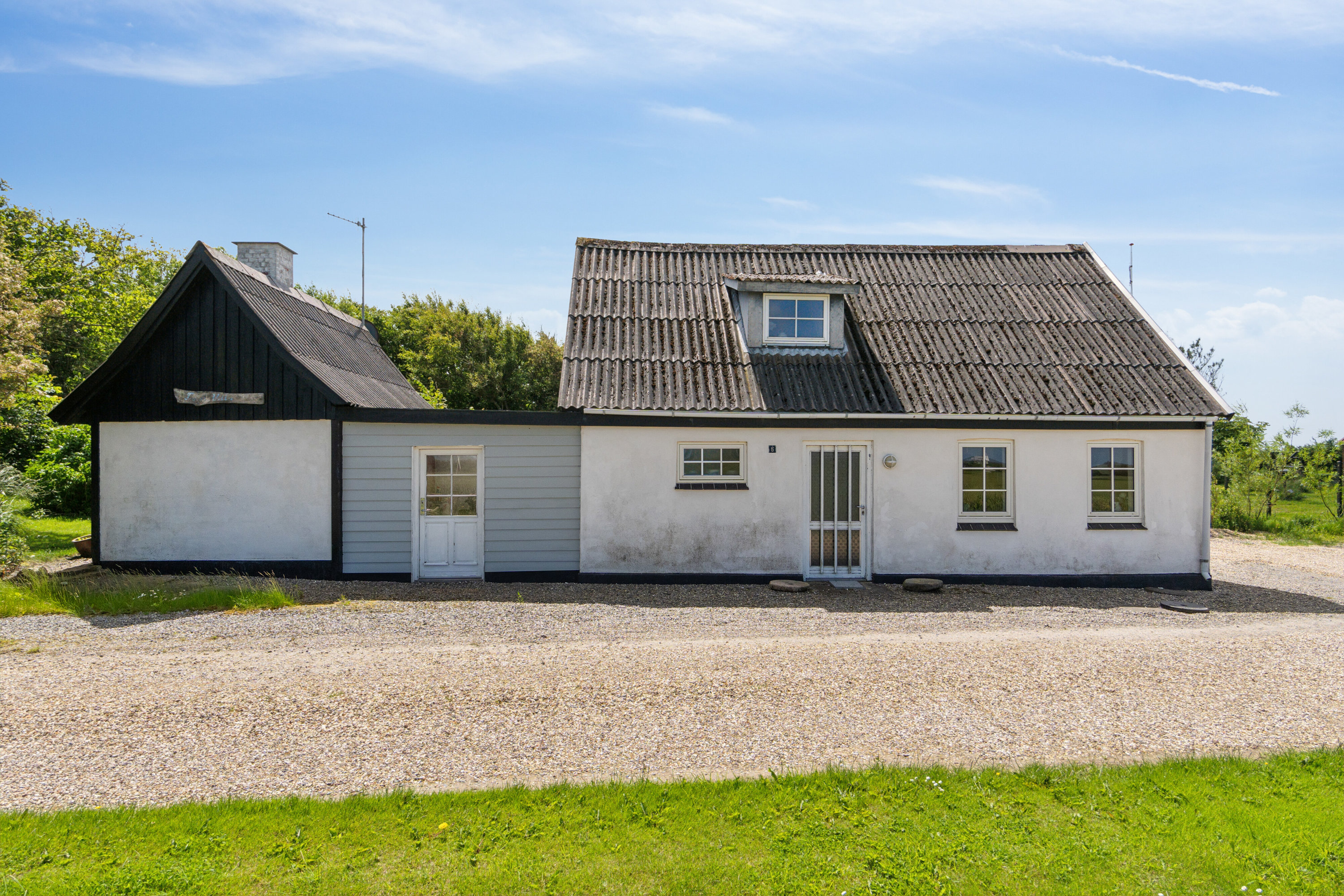 Fremhævet set fra vejen billede i fuldskærmstilstand. Billede af Ydbyvej 6, 7770 Vestervig