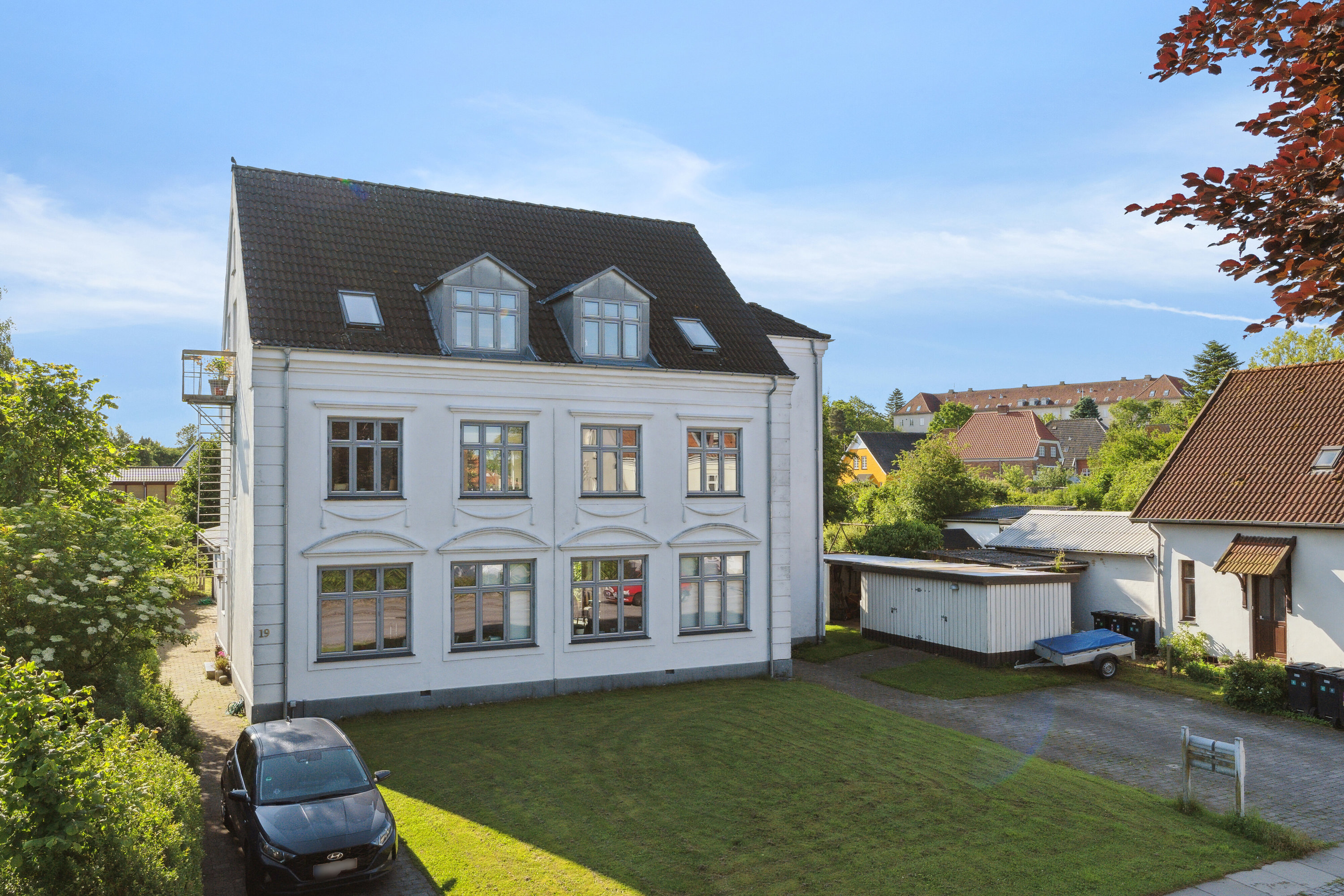 Fremhævet set fra vejen billede i fuldskærmstilstand. Billede af Søndergade 19B, 2., 4690 Haslev