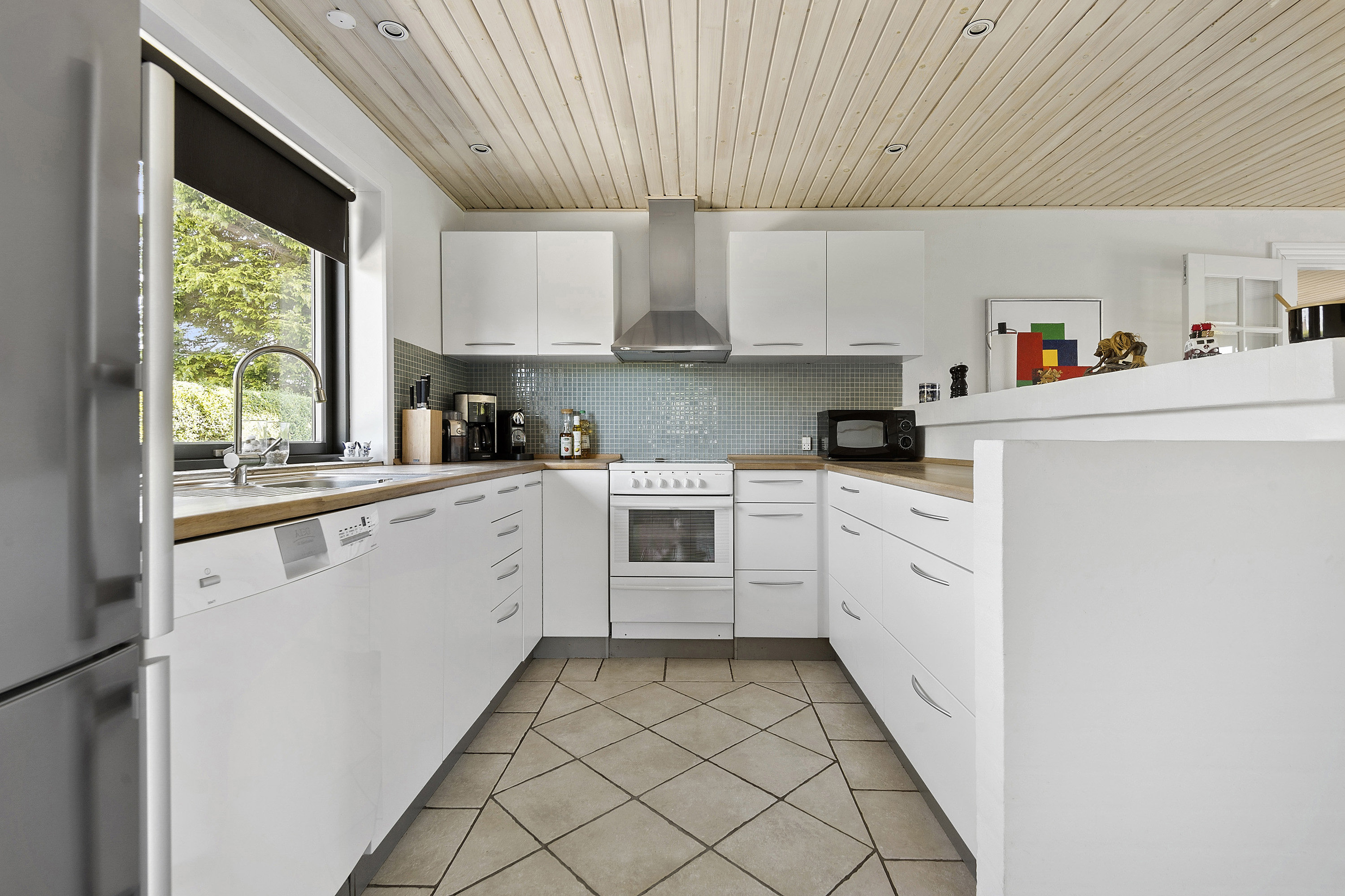 Miniaturebillede 1: køkken. Billede af Marken 8, Tarp, 6715 Esbjerg N