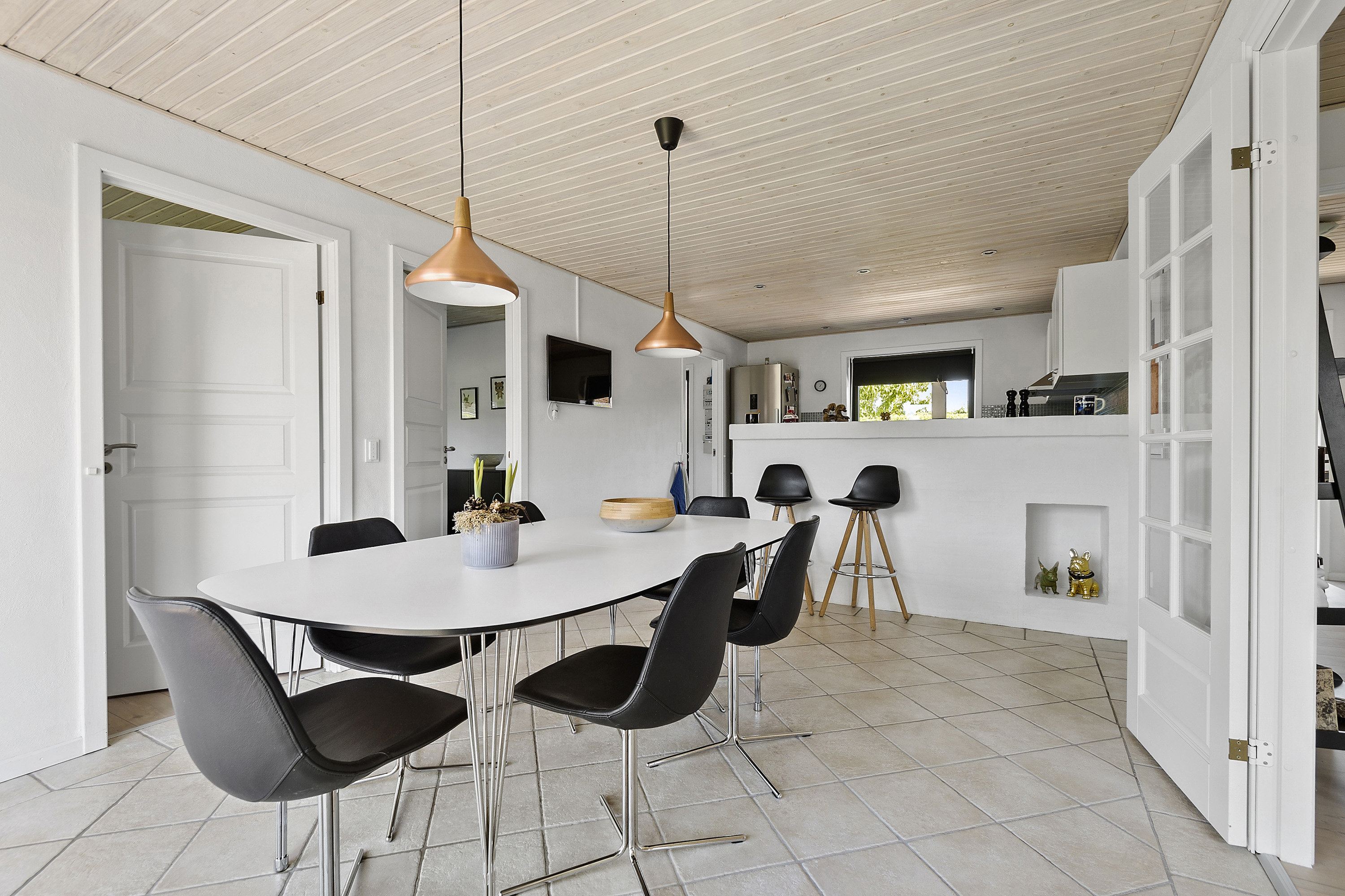 Fremhævet spisekøkken billede i fuldskærmstilstand. Billede af Marken 8, Tarp, 6715 Esbjerg N