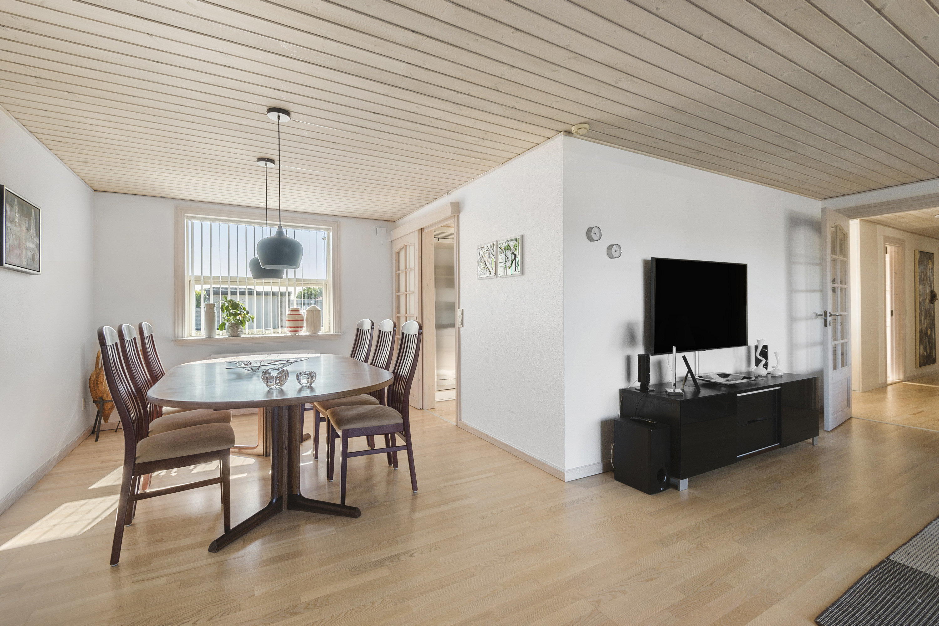 Fremhævet spisestue billede i fuldskærmstilstand. Billede af Mosevangen 36, 6710 Esbjerg V