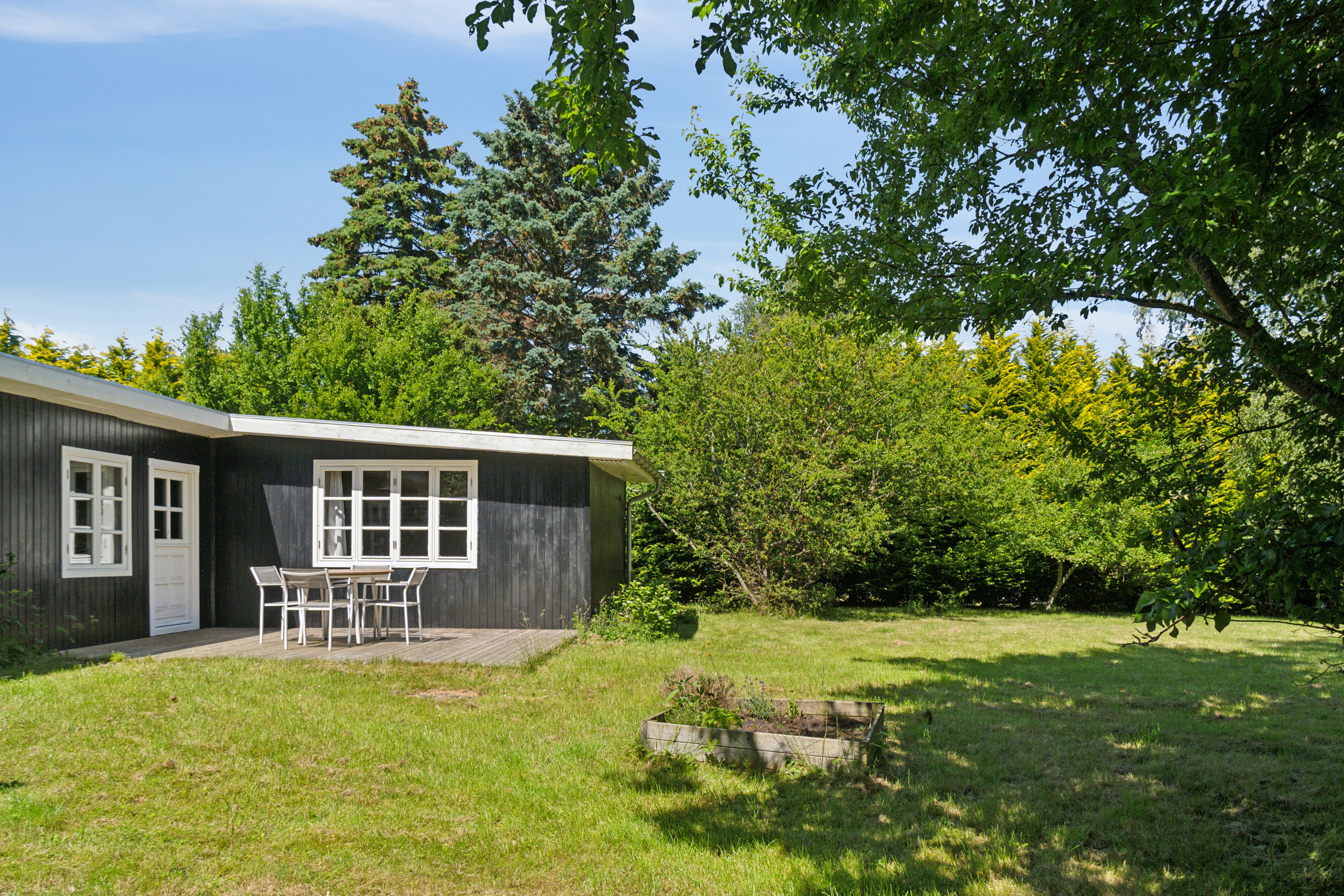 Miniaturebillede 1: set fra haven. Billede af Mosestien 13, 4400 Kalundborg