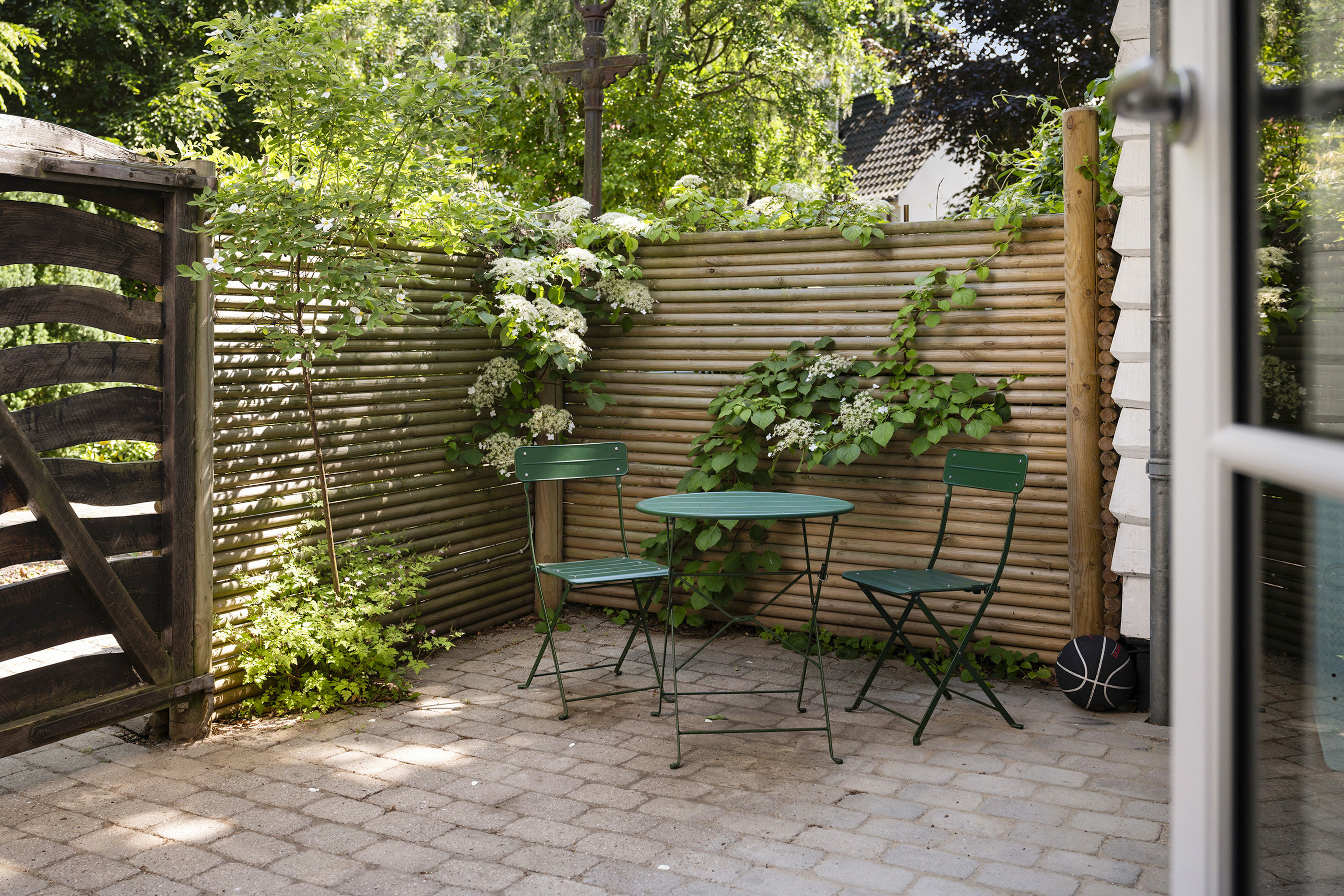 Fremhævet ejendommen billede i fuldskærmstilstand. Billede af Kratkrogen 6, 2920 Charlottenlund