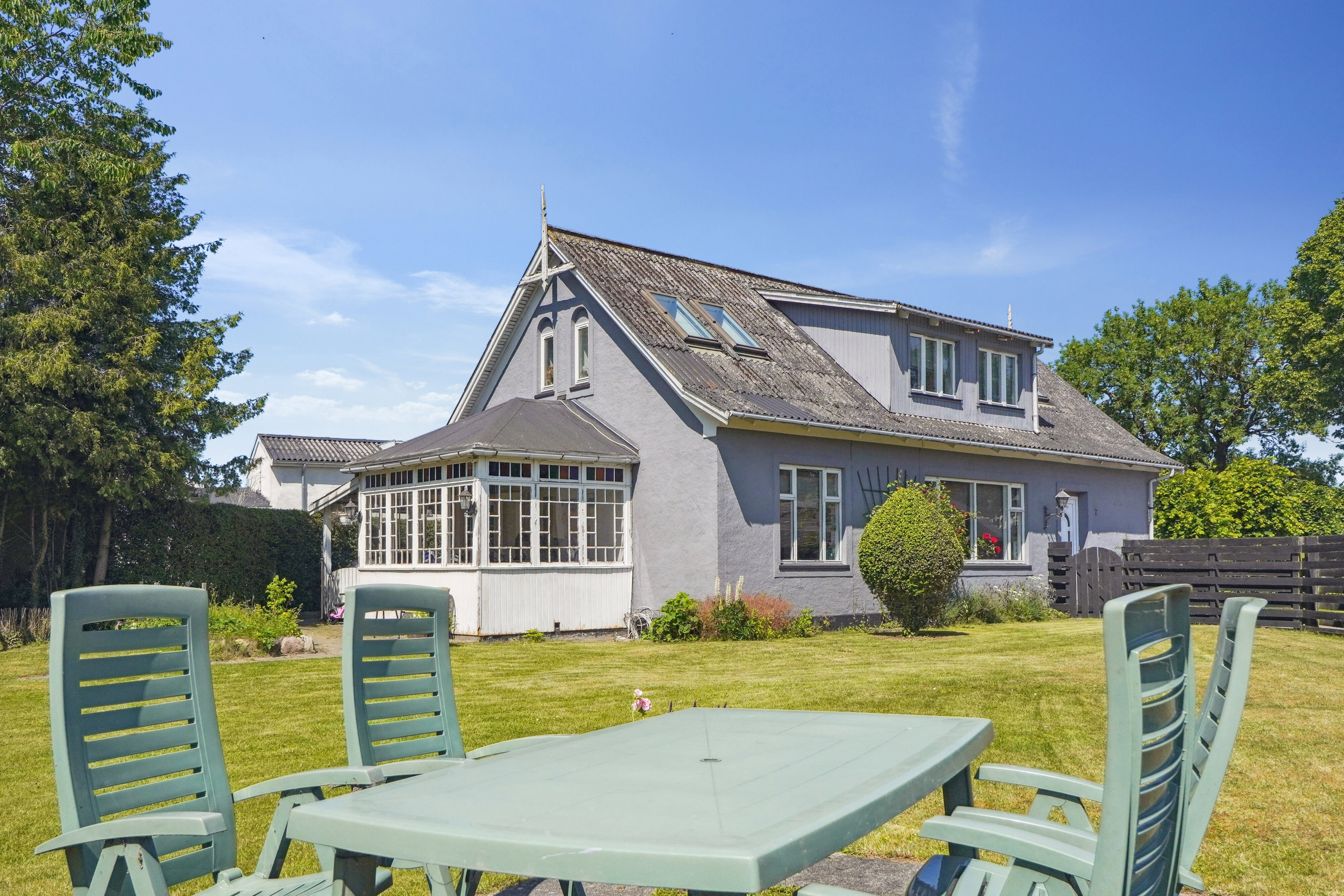 Fremhævet set fra haven billede i fuldskærmstilstand. Billede af Rørkærvej 7, 4760 Vordingborg