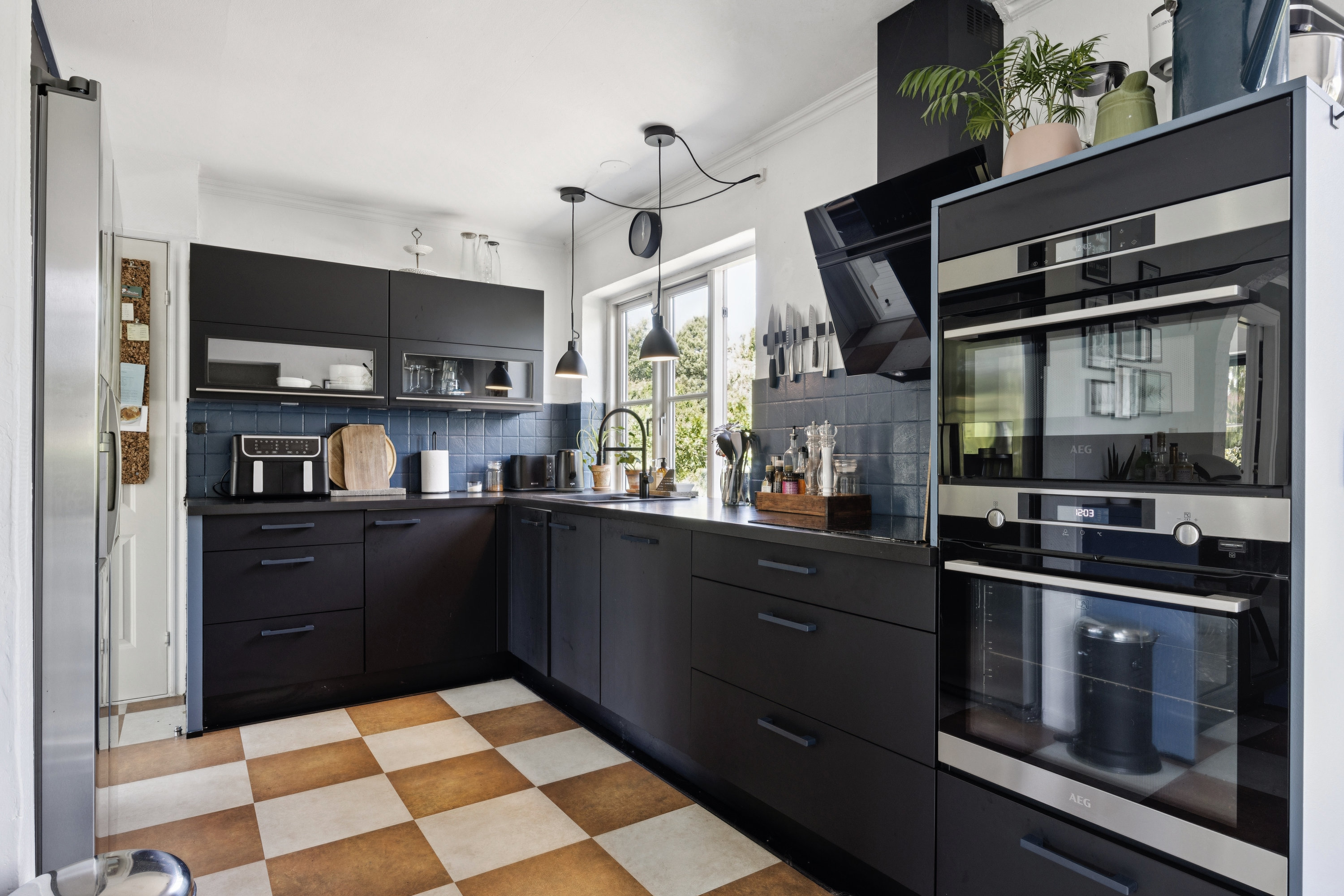 Fremhævet køkken billede i fuldskærmstilstand. Billede af Østergade 37, 4660 Store Heddinge